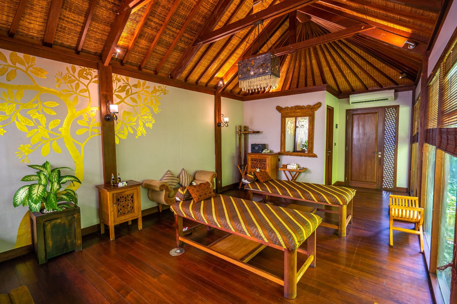 スパ　トリートメントルーム　一例