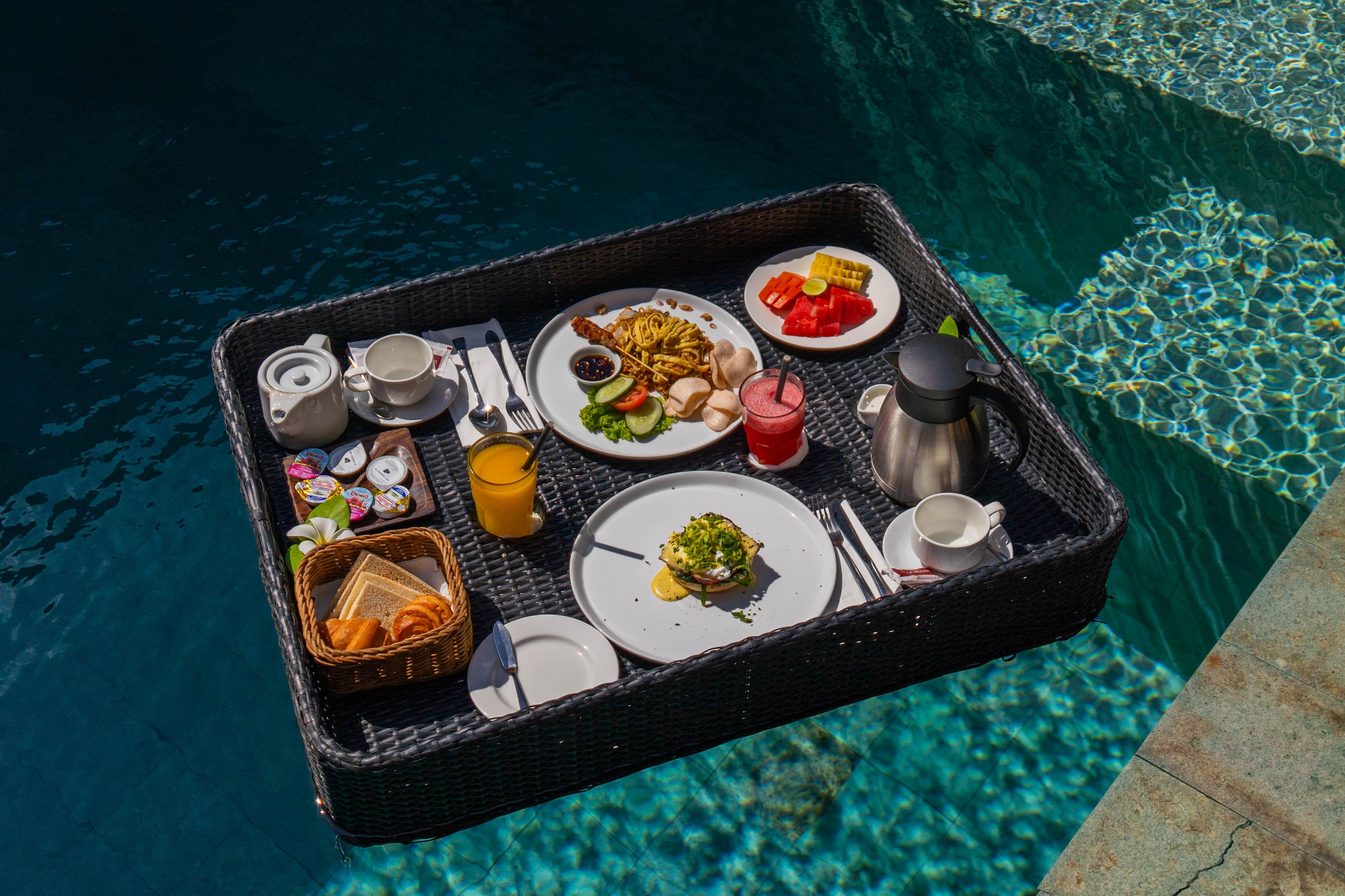 フローティングブレックファスト　一例