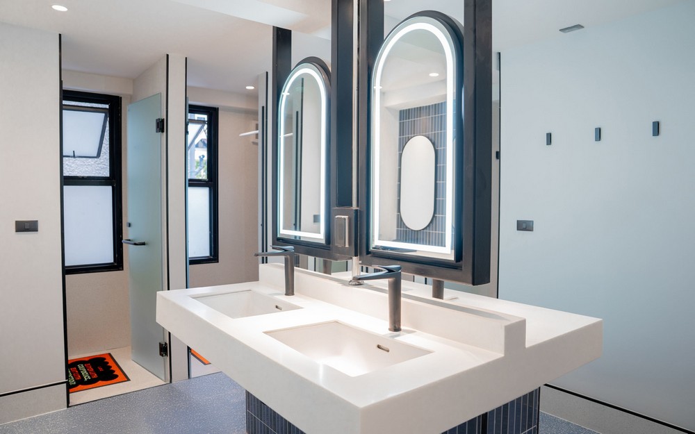 【女性専用】4人部屋のベッド（バスルーム）