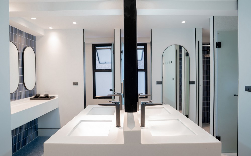 【女性専用】4人部屋のベッド（バスルーム）