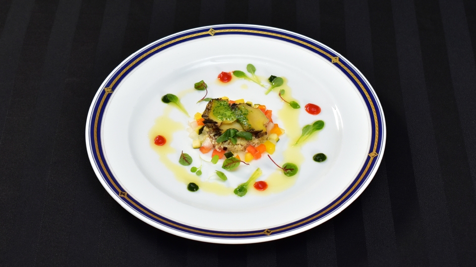 日本夜景遺産認定記念 【お子様割】クリスマスディナーバイキング［20:00開始／90分制］【駅直結】