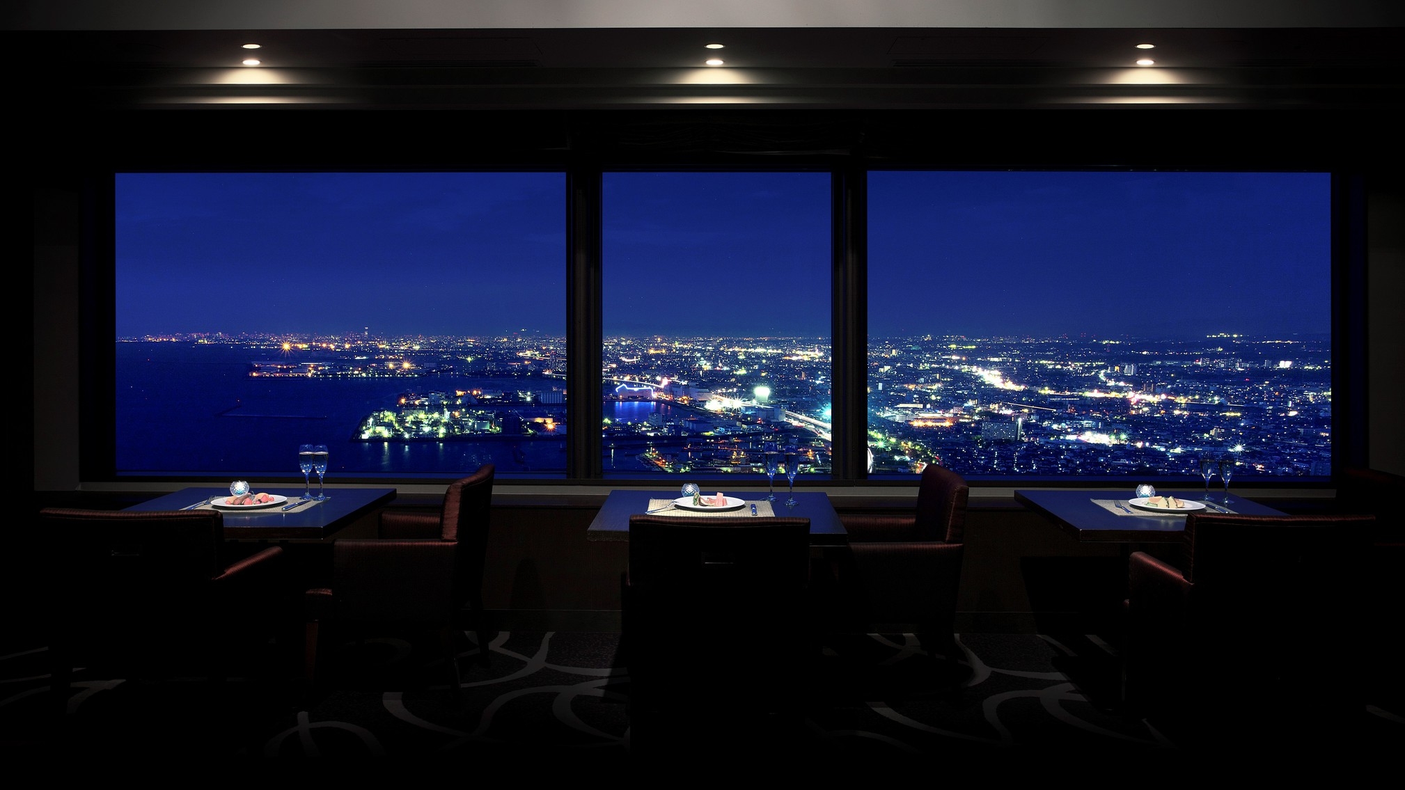 日本夜景遺産認定記念 【お子様割】年始ディナーバイキング［19:30開始／90分制］【駅直結】