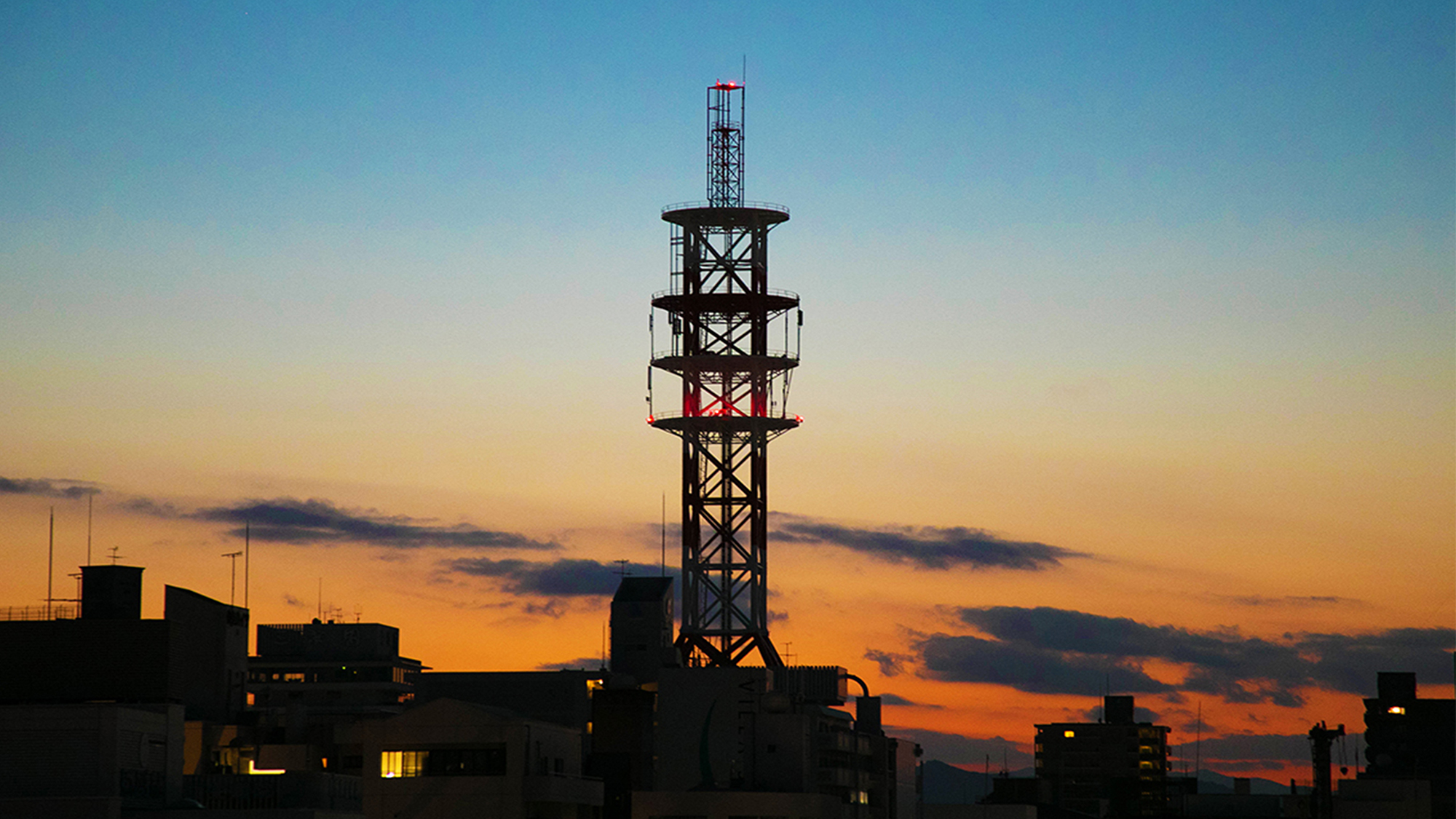 ■最上階のお部屋からのあたたかな夕景■