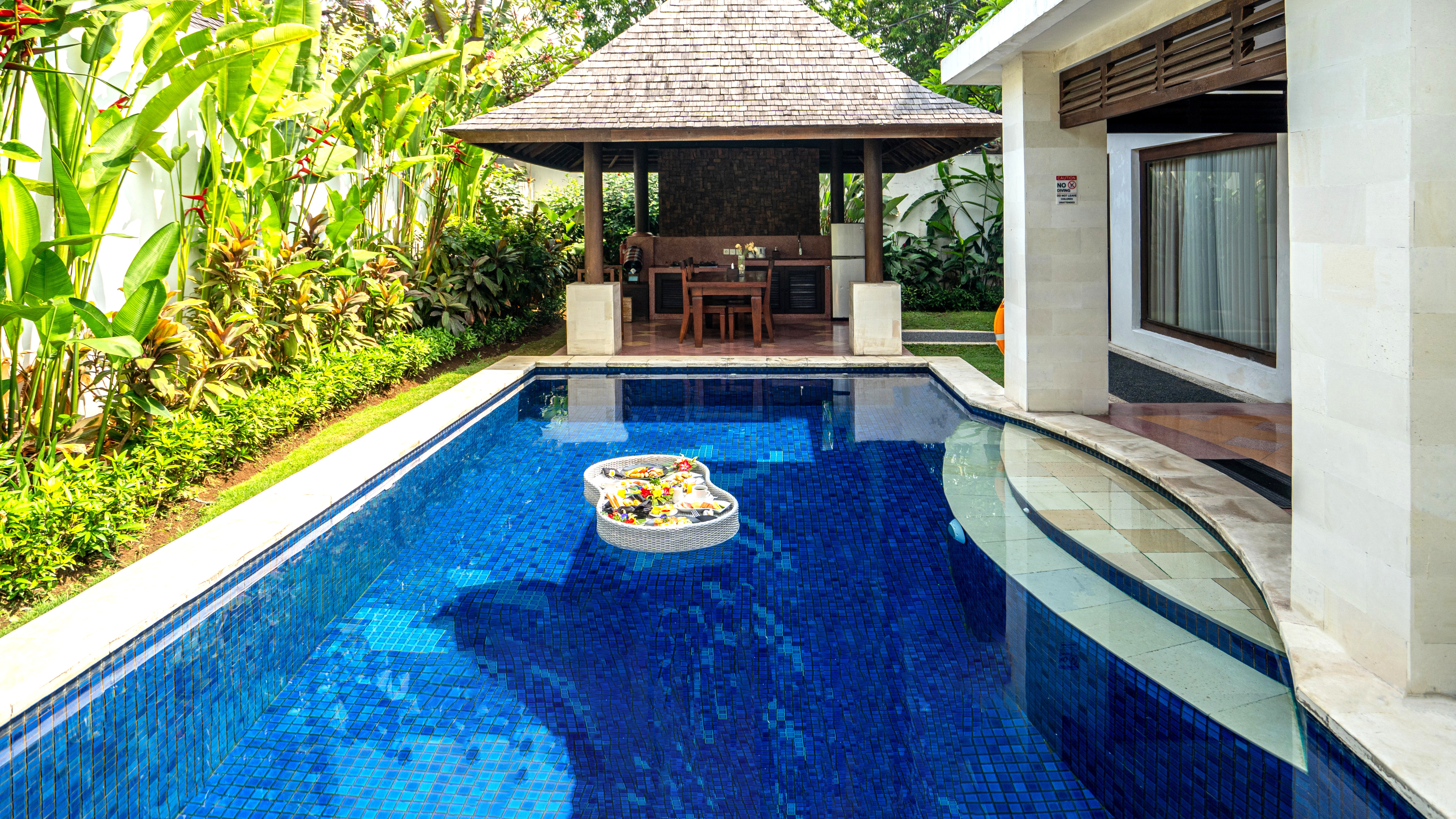 2ベッドルーム　プール　ヴィラ【318平米】プール　－例