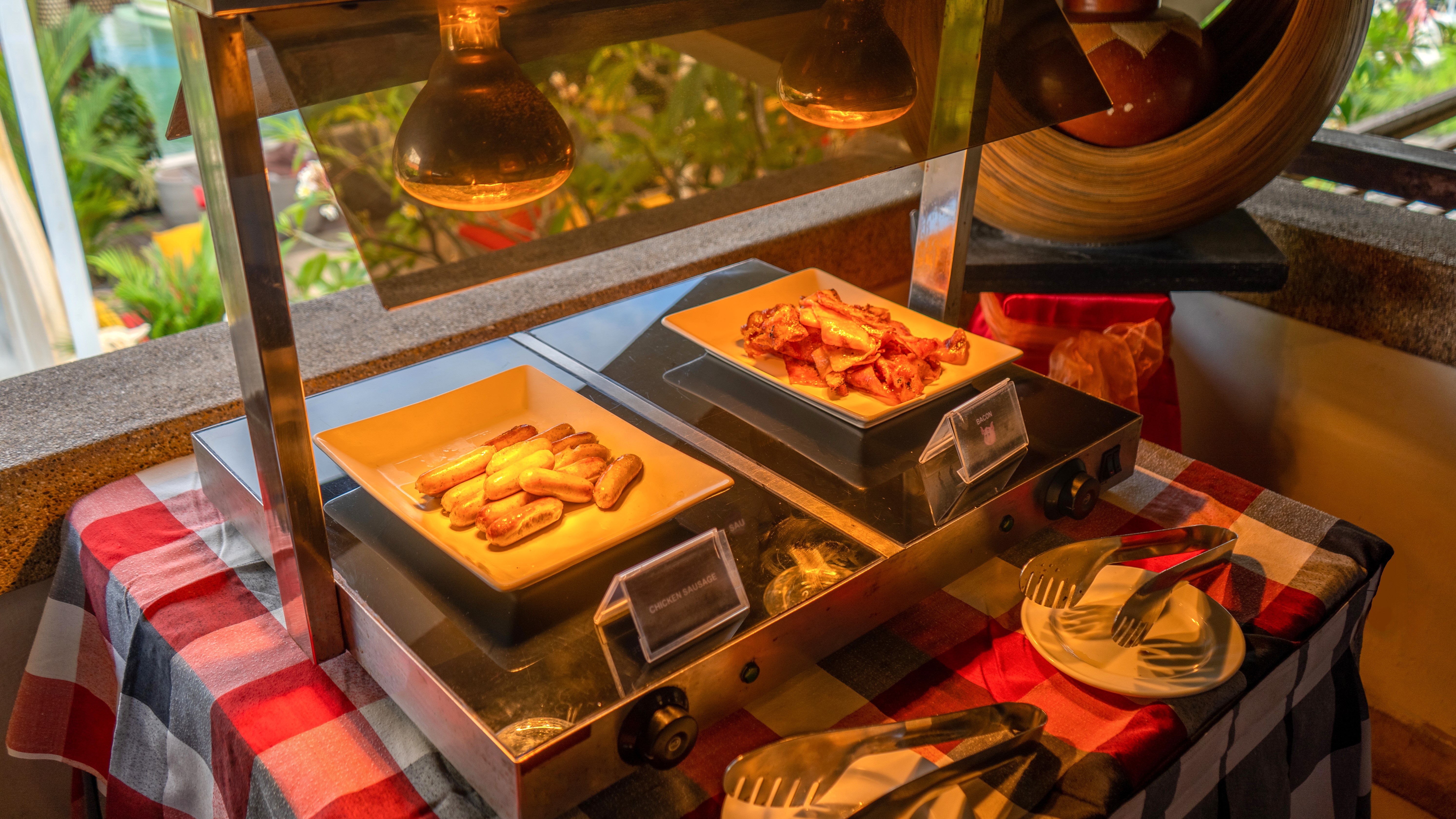 「Kedis」レストラン