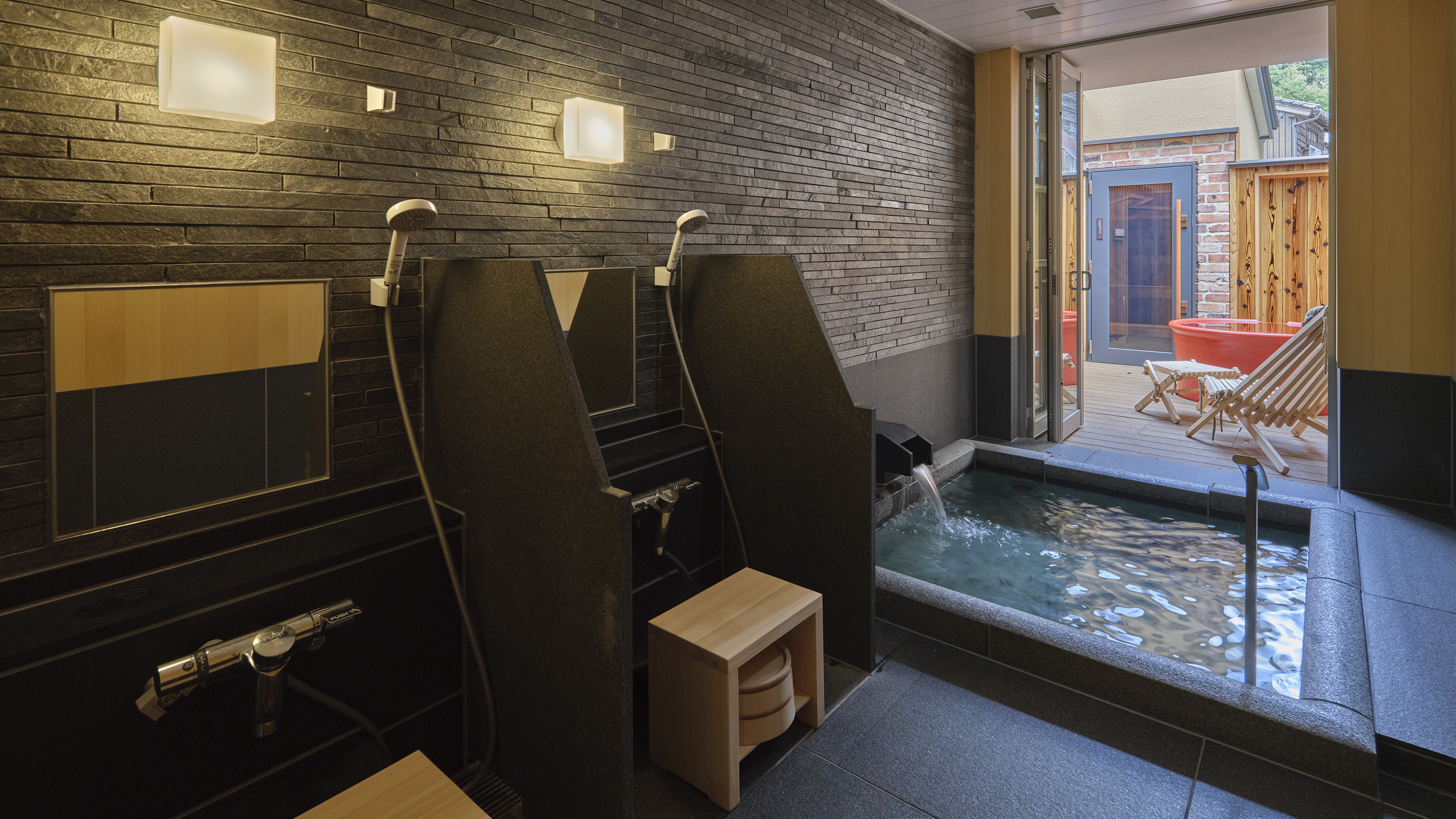 貸切サウナ＆温泉　朱玄