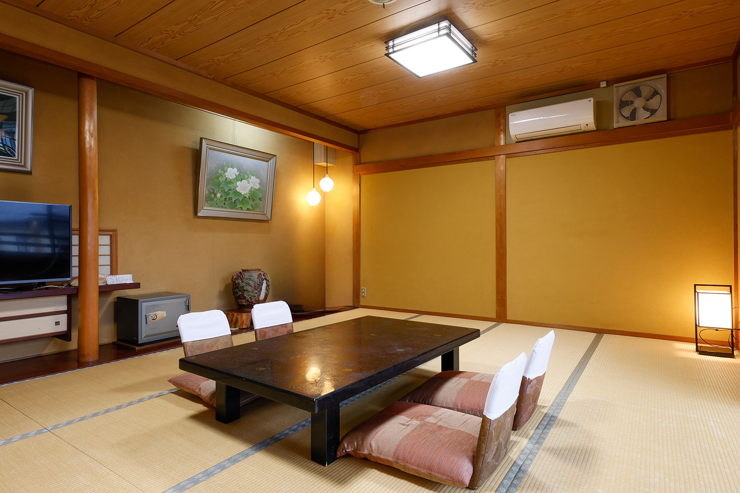 鶴喜／客室一例