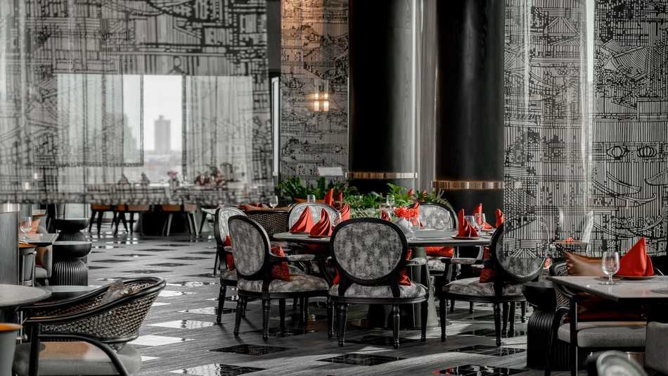 「Y&iacute;tong」中華料理レストラン＆スカイ・バー