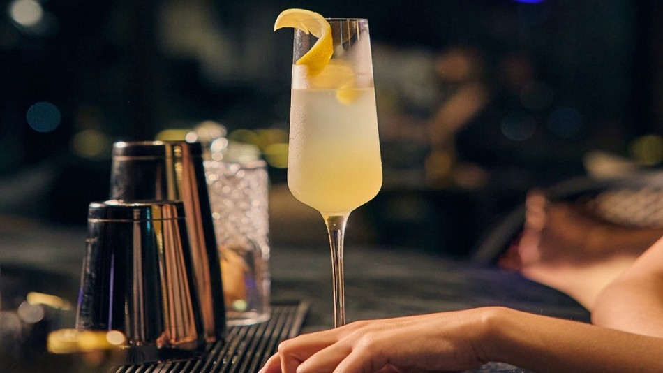 「Y&iacute;tong」中華料理レストラン＆スカイ・バー