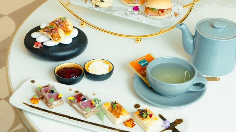 「CHON」ラウンジ