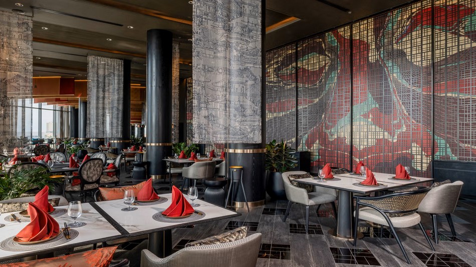 「Y&iacute;tong」中華料理レストラン＆スカイ・バー