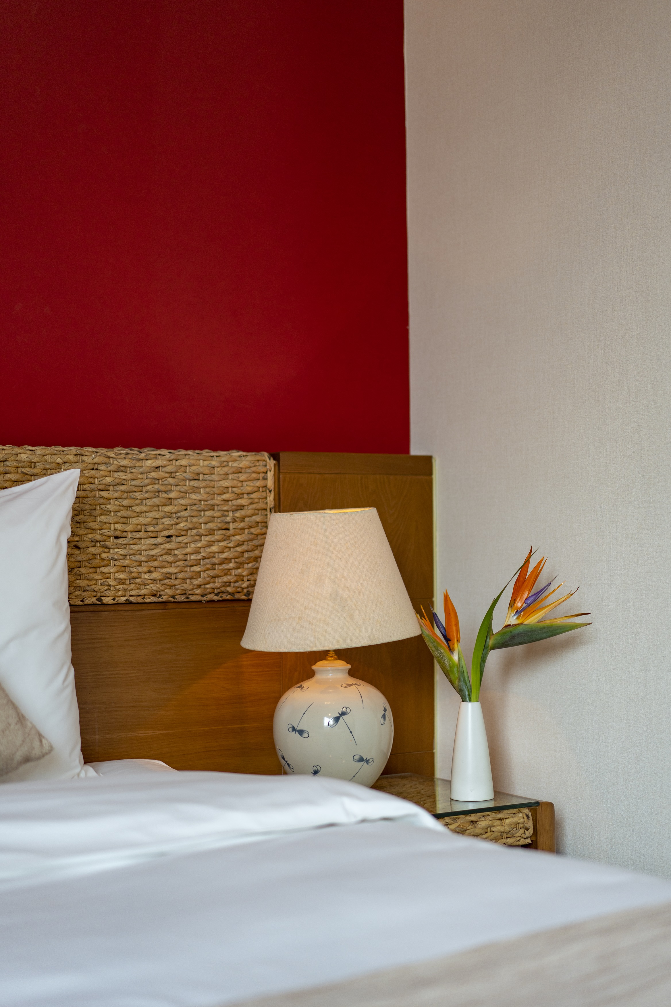 デラックス【シティビュー】【28平米】