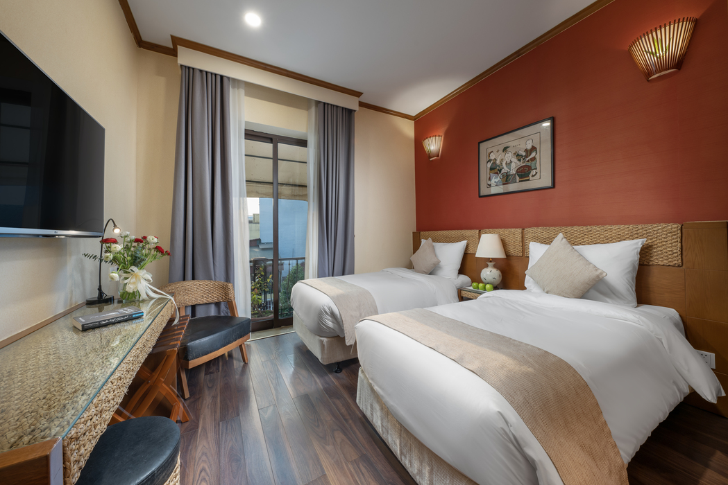 デラックス【シティビュー】【28平米】