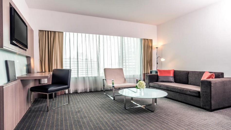 デラックスキングスイート