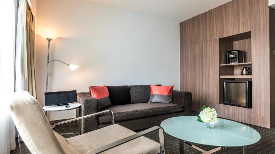 デラックスキングスイート