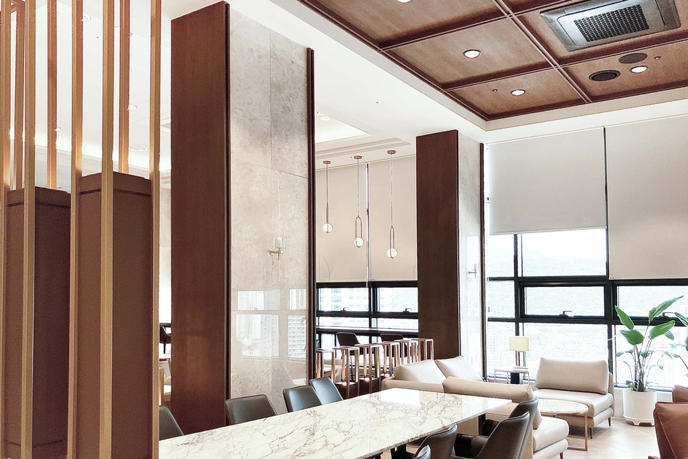 朝食レストラン