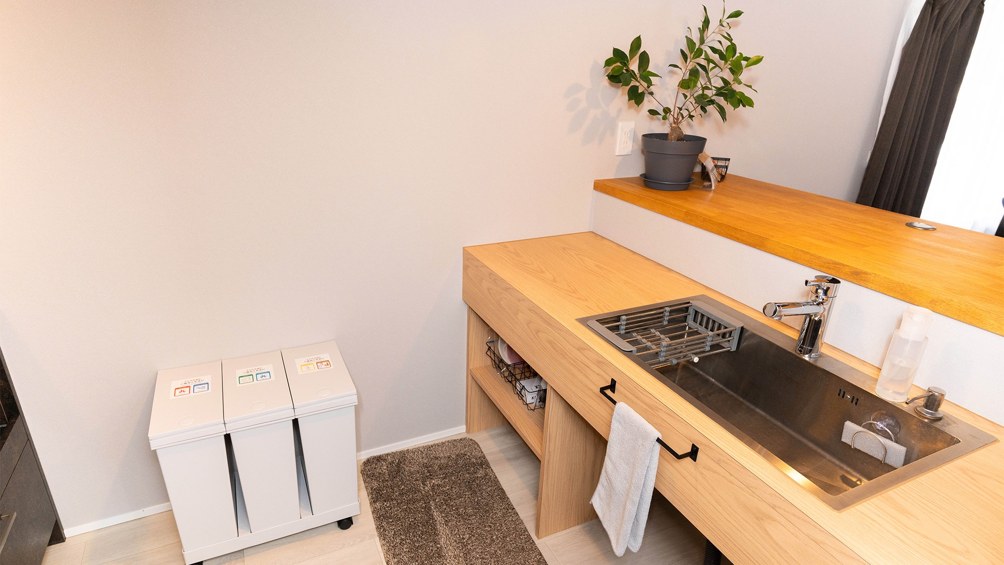 【スタンダード素泊】徳島阿南のリノベ民泊でのんびり滞在！スタイリッシュ空間で快適ステイを