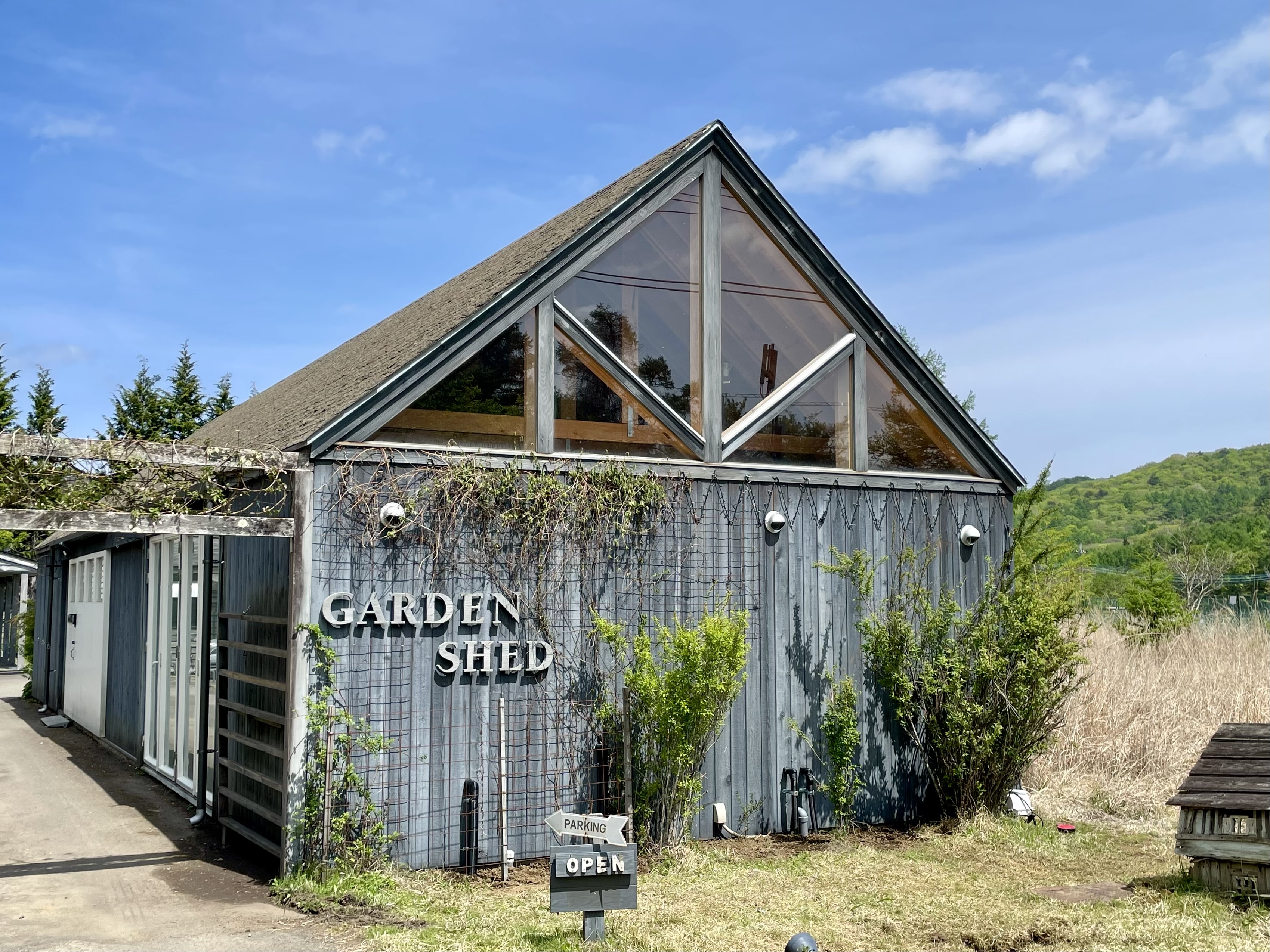 GARDEN SHED 入り口ゲート