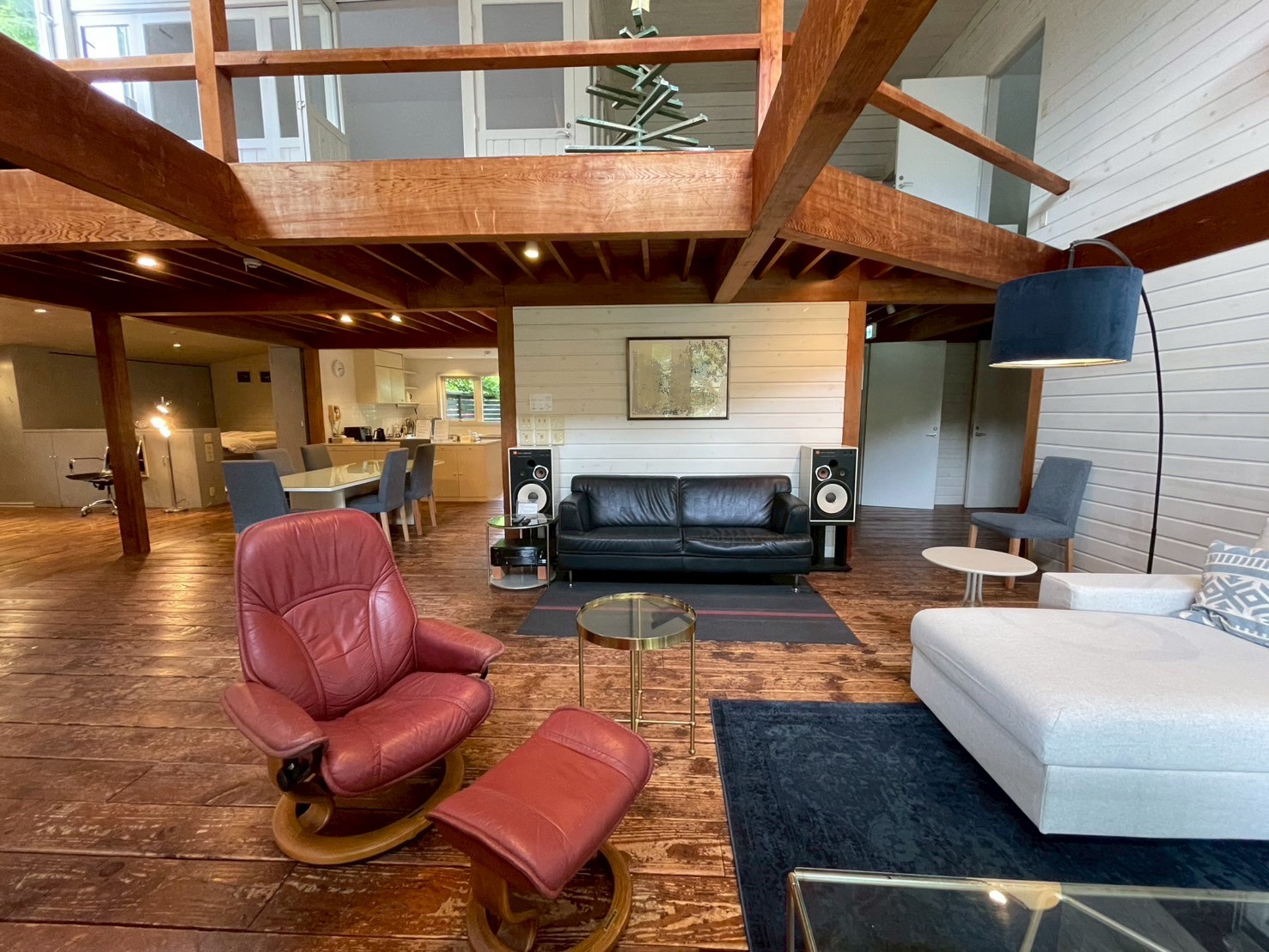 Corvette：リビング