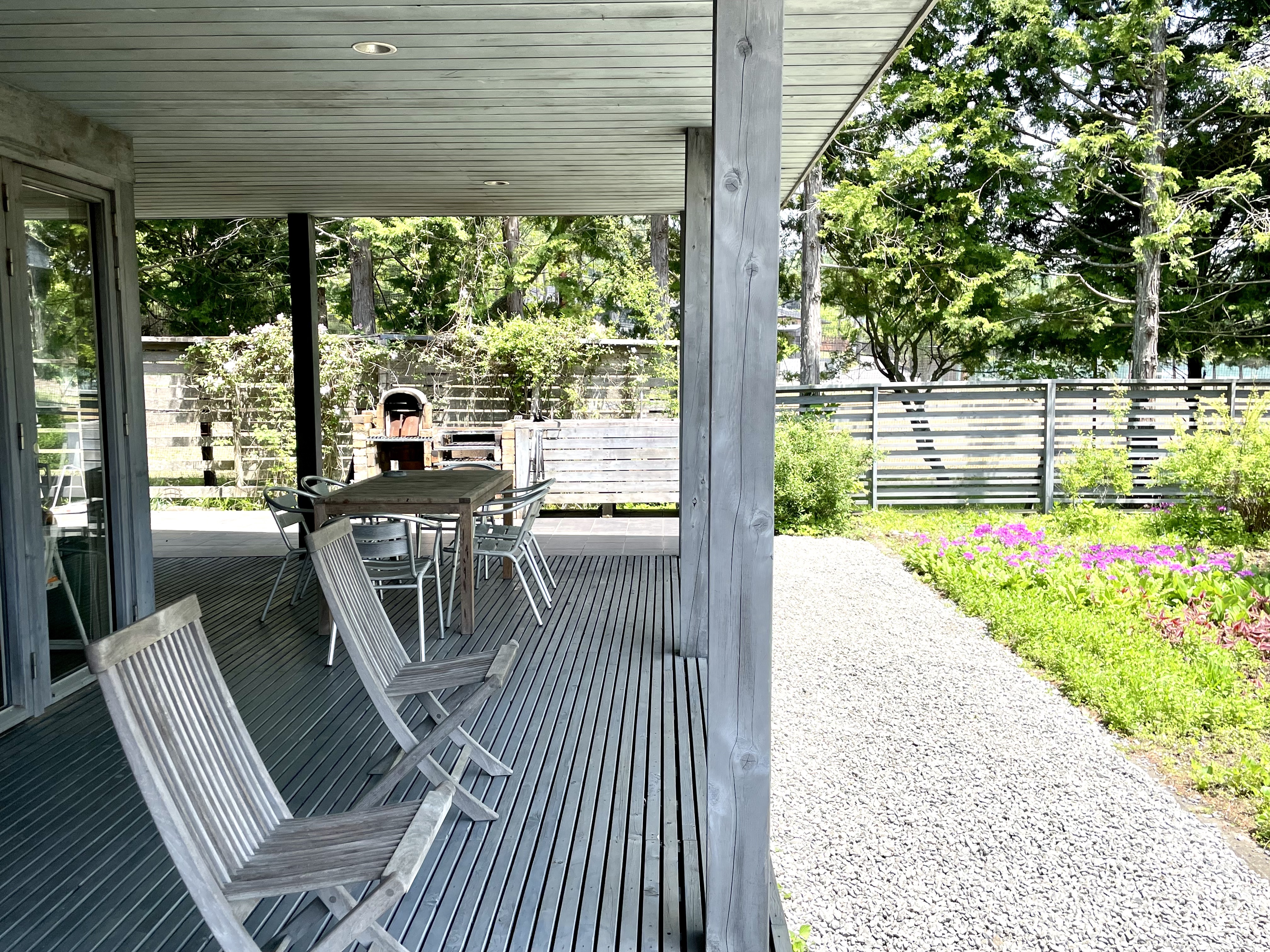 Corvette：インナーデッキ