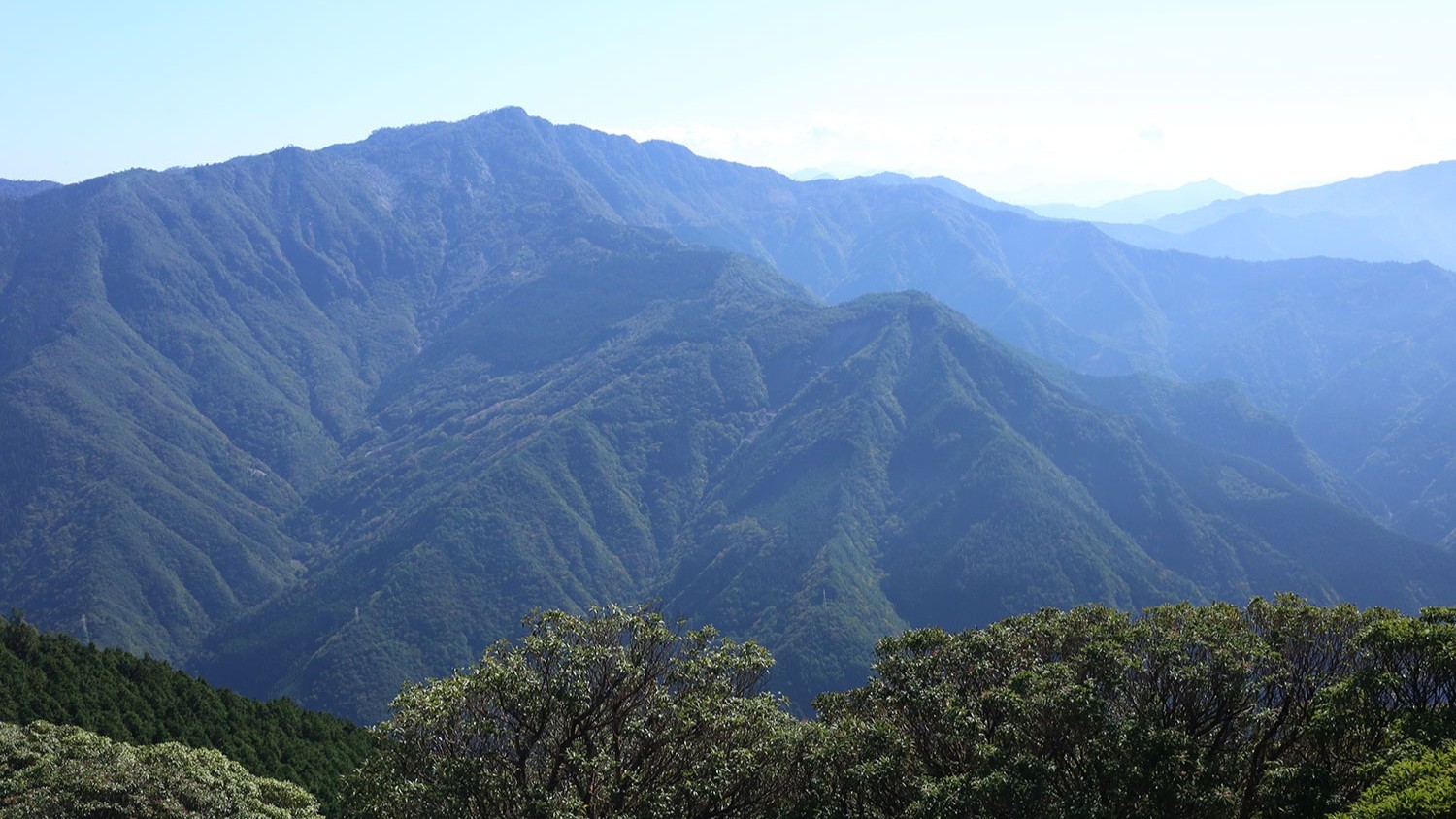 【米良三山＊登山旅＊夕食付】夕食は西米良の郷土料理を満喫♪翌朝は「朝食なし」で早朝から登山へGO！