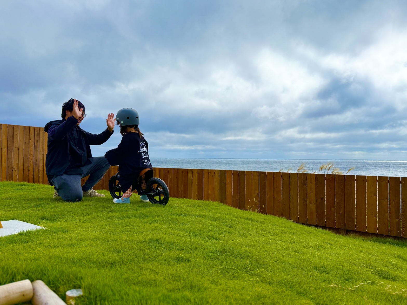 【まるごと貸切│ファミリー】小学生まで半額＆大人20％OFF｜家族で過ごす絶景テラス×全棟貸切ヴィラ