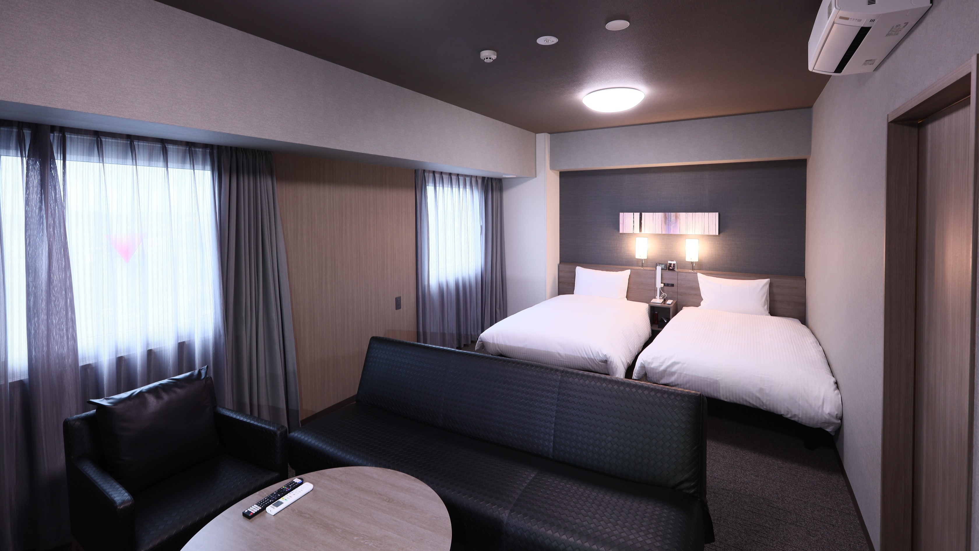 デラックスツインルーム