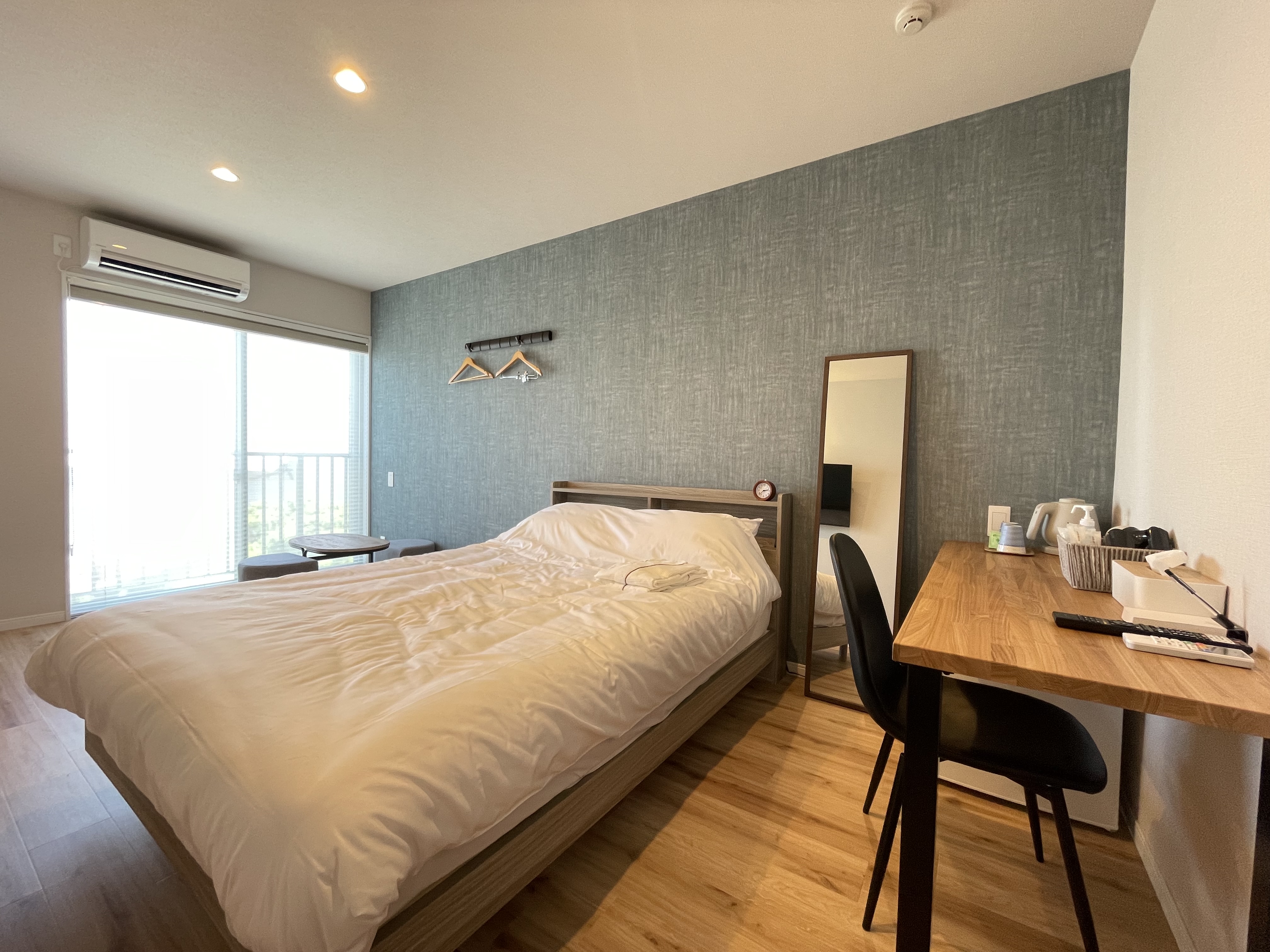 KINKAI内部（窓側）