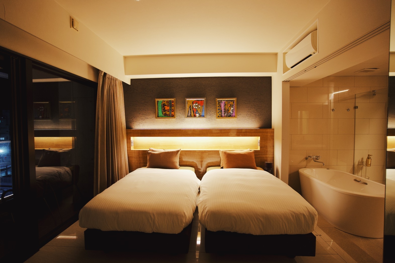 【ツインルーム】那覇空港まで１５分｜国際通りから徒歩約5分｜全室キッチン＆家電付のプライベートホテル