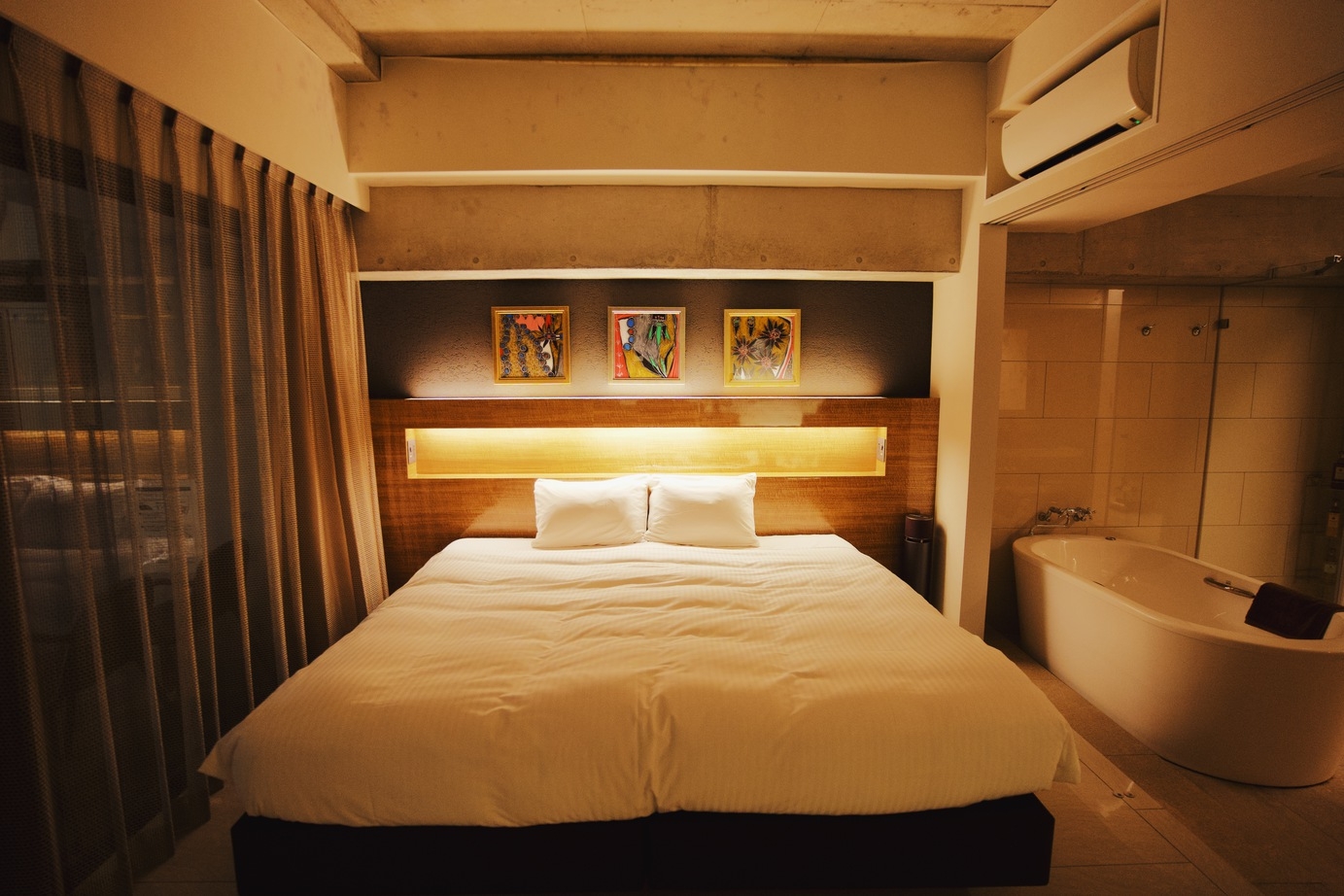 【キングルーム】那覇空港まで１５分｜国際通りから徒歩約5分｜全室キッチン＆家電付のプライベートホテル