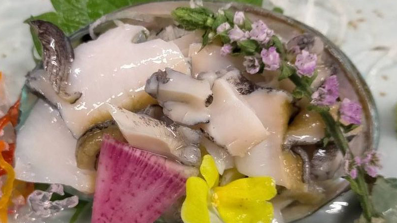 【通年　別注文　アワビ　お造り】コリコリとした食感、口内に広がる旨味は貝類で最も美味とされています
