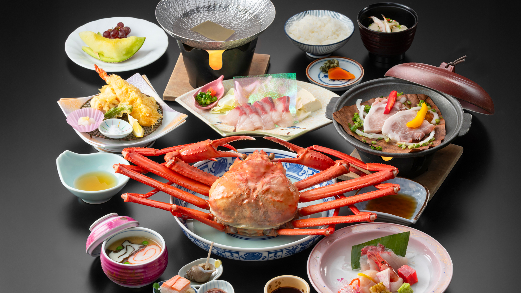 【旬の味覚】富山湾の女王「紅ズワイガニ」を１杯と富山湾の王者「ブリ」をしゃぶしゃぶで！季節の特別膳