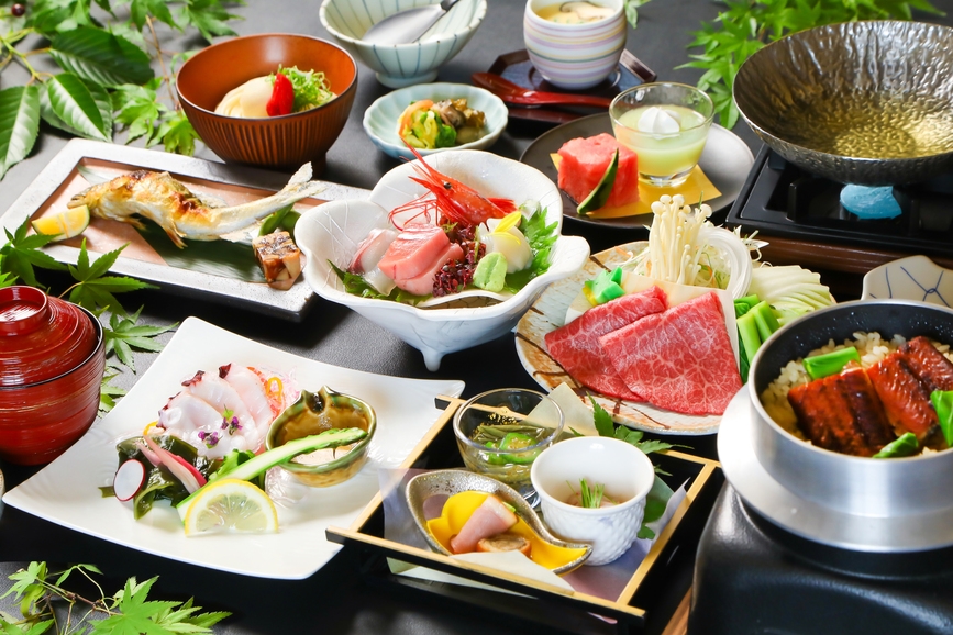 【夕食個室】＜夏の厳選会席／花コース＞　旬のこだわりと福井の味覚を心ゆくまで…