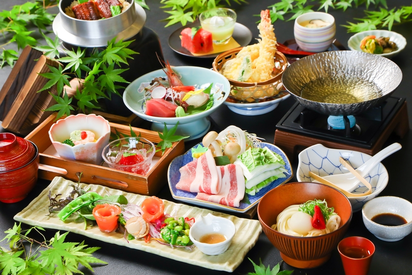 【夕食個室】＜夏の厳選会席／月コース＞　旬のこだわりと福井の味覚を心ゆくまで…