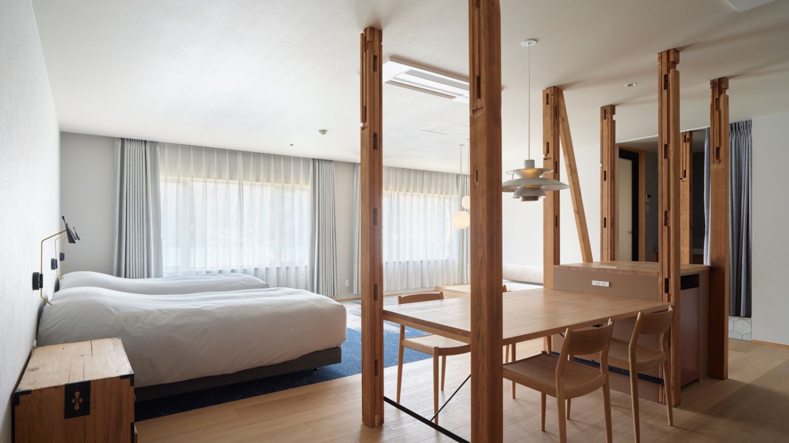 205 レイクフロント グランドスイート【２F・64平米】