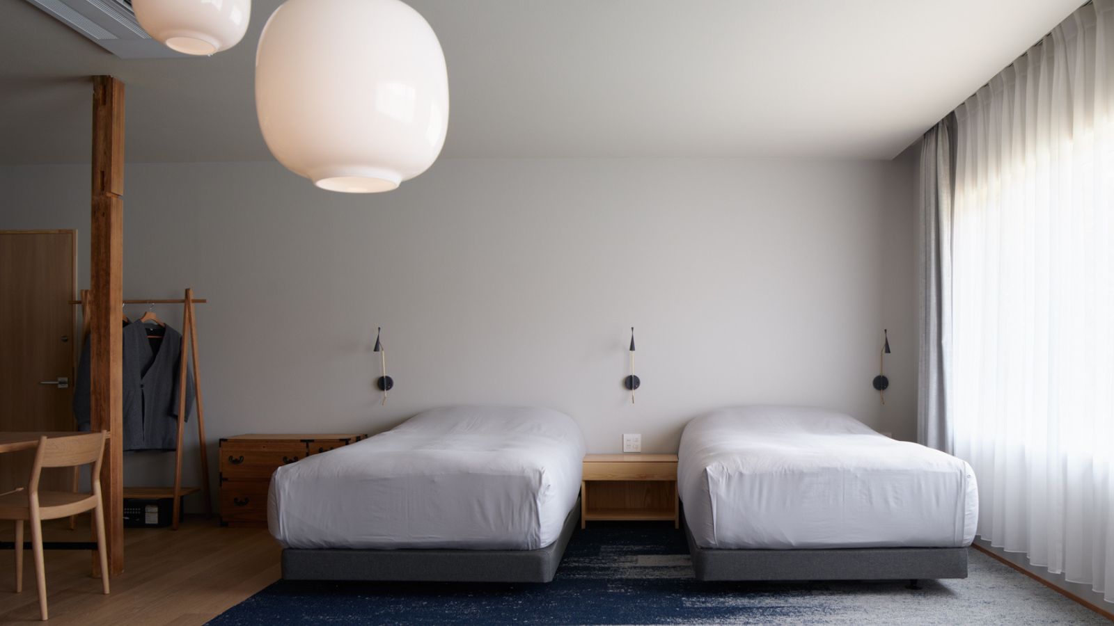 205 レイクフロント グランドスイート【２F・64平米】