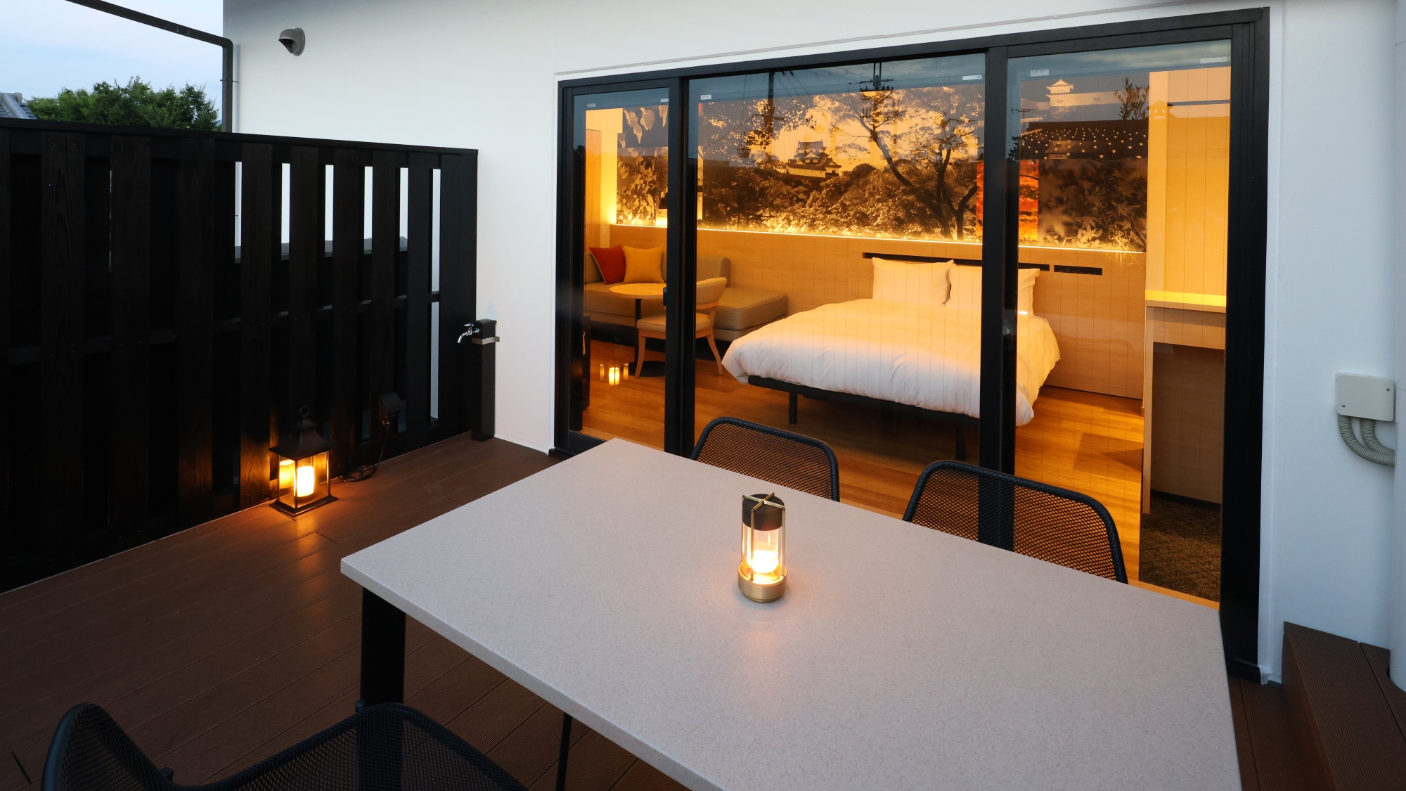 テラス付ダブルルーム