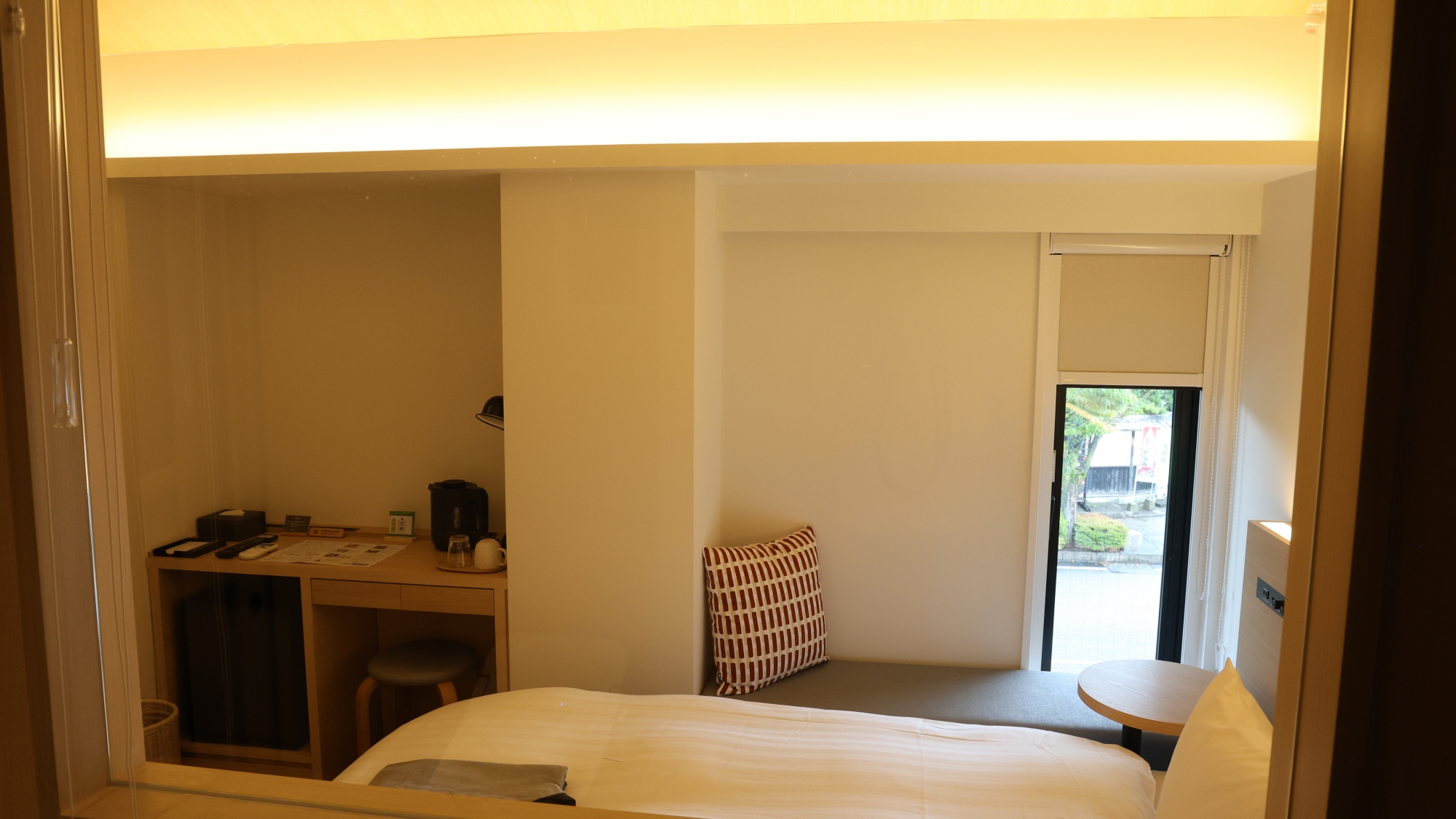 シングルルーム（13.6平米）