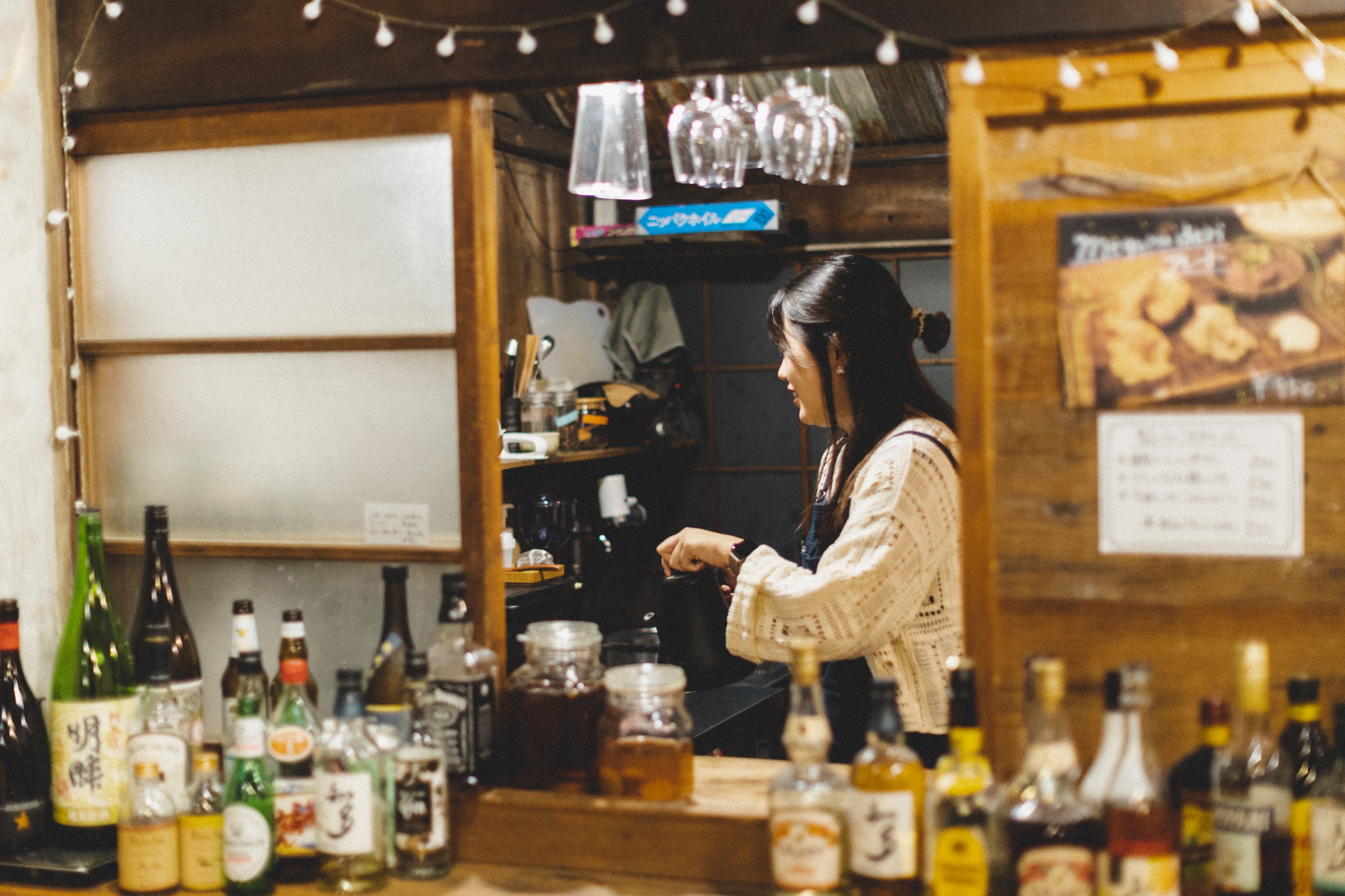 バー（クラフトビール、地酒、カクテルなど）