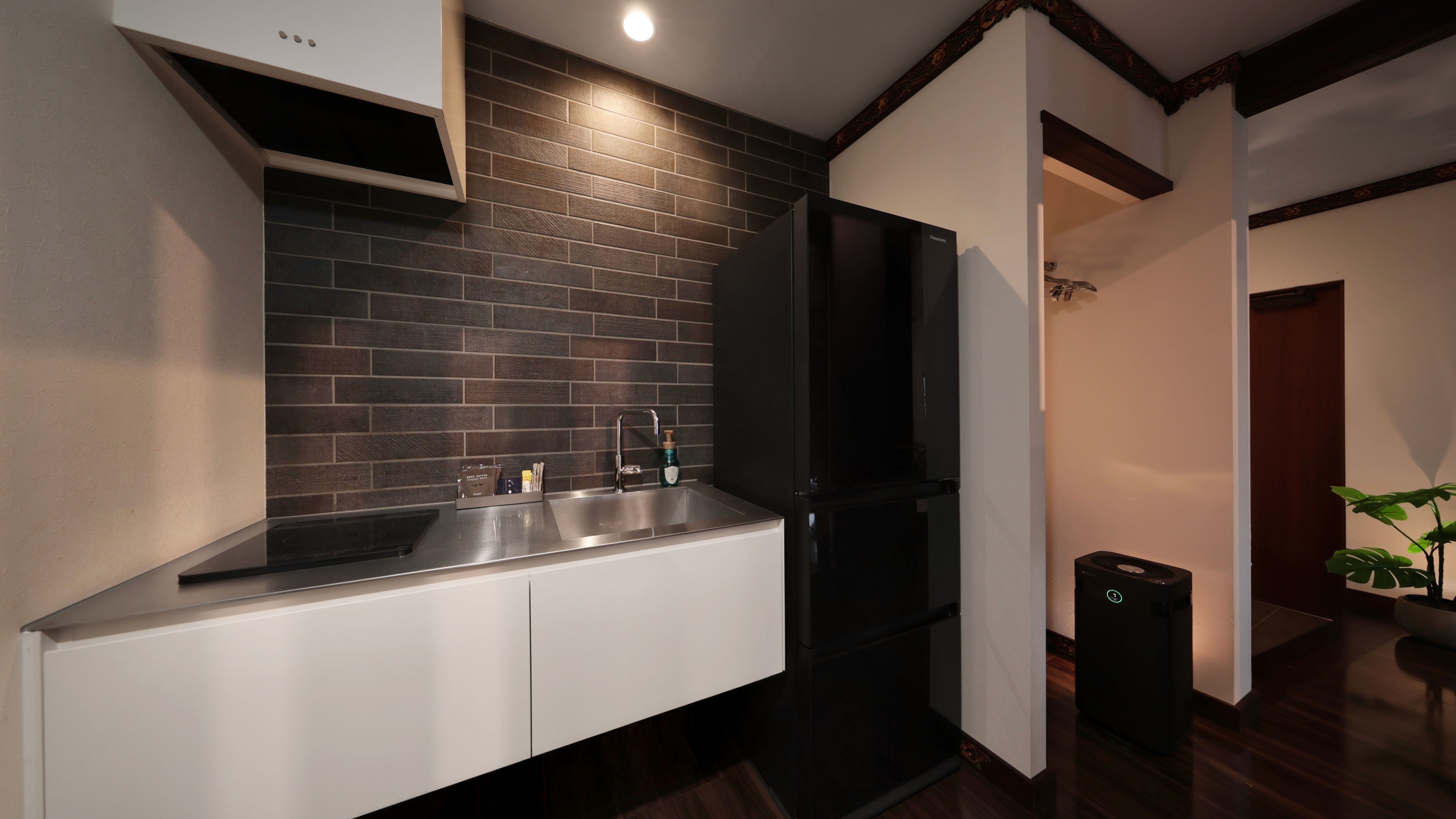 B棟　スカルトルーム_4名定員(最大5名)【プール＆バレルサウナ＆天然温泉付】