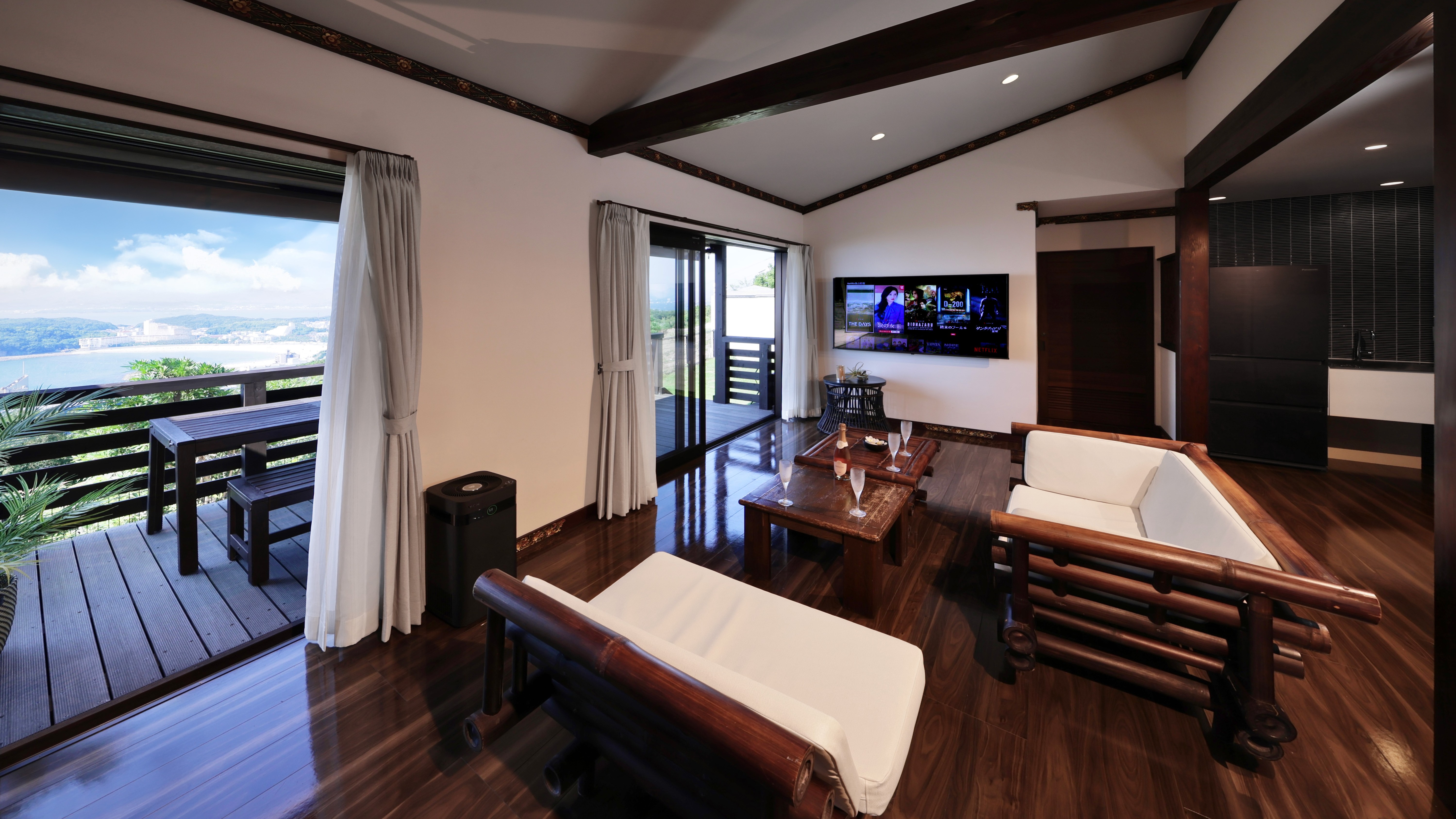 A棟　セナンギルーム_4名定員(最大6名)【プール＆バレルサウナ＆天然温泉付】