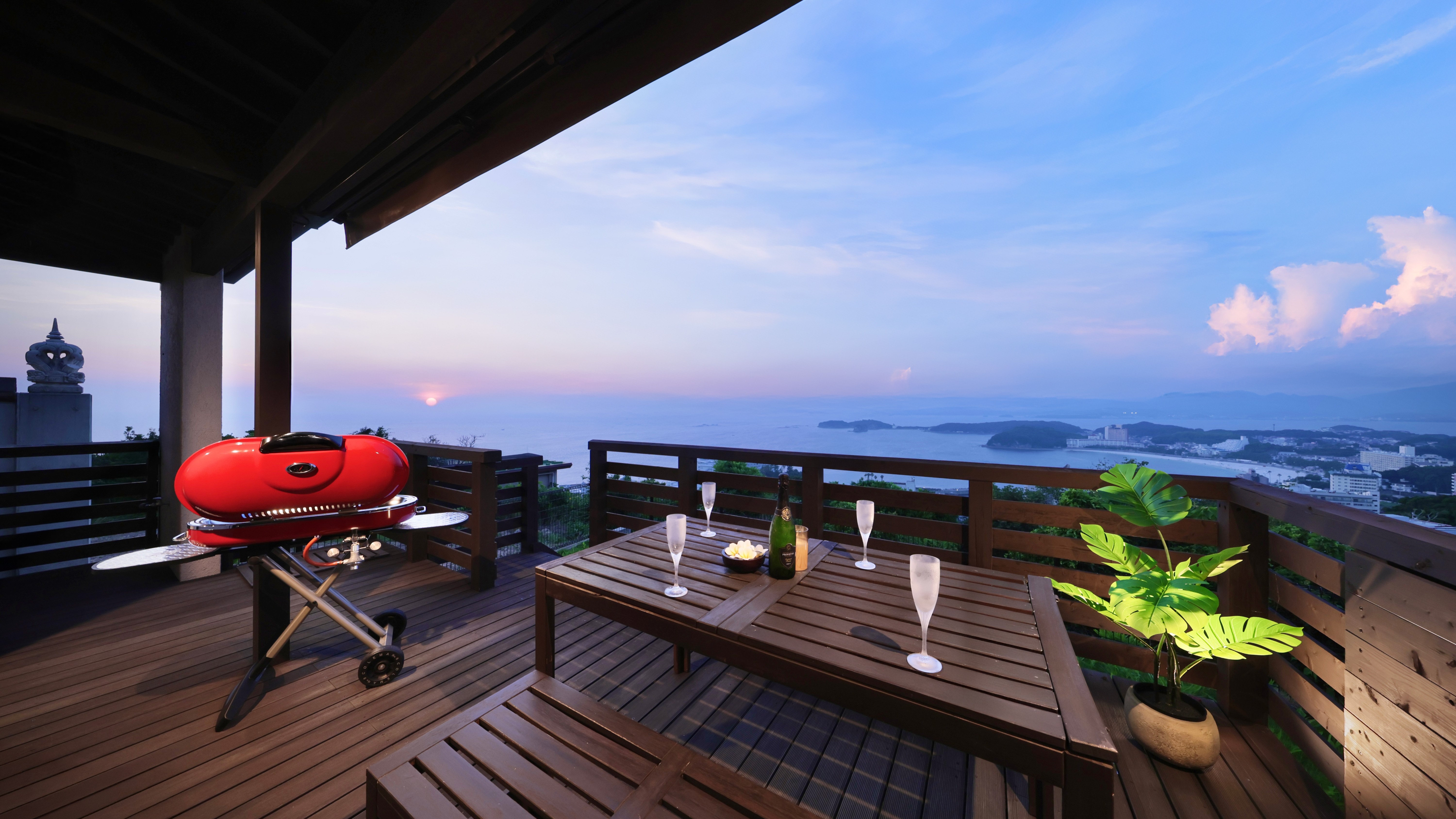 C棟　バグースルーム_10名定員【プロジェクター＆プール＆バレルサウナ＆天然温泉付】