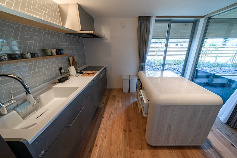 キッチン2　調理器具（フライパン・鍋・ボウル・包丁・レードル等）完備