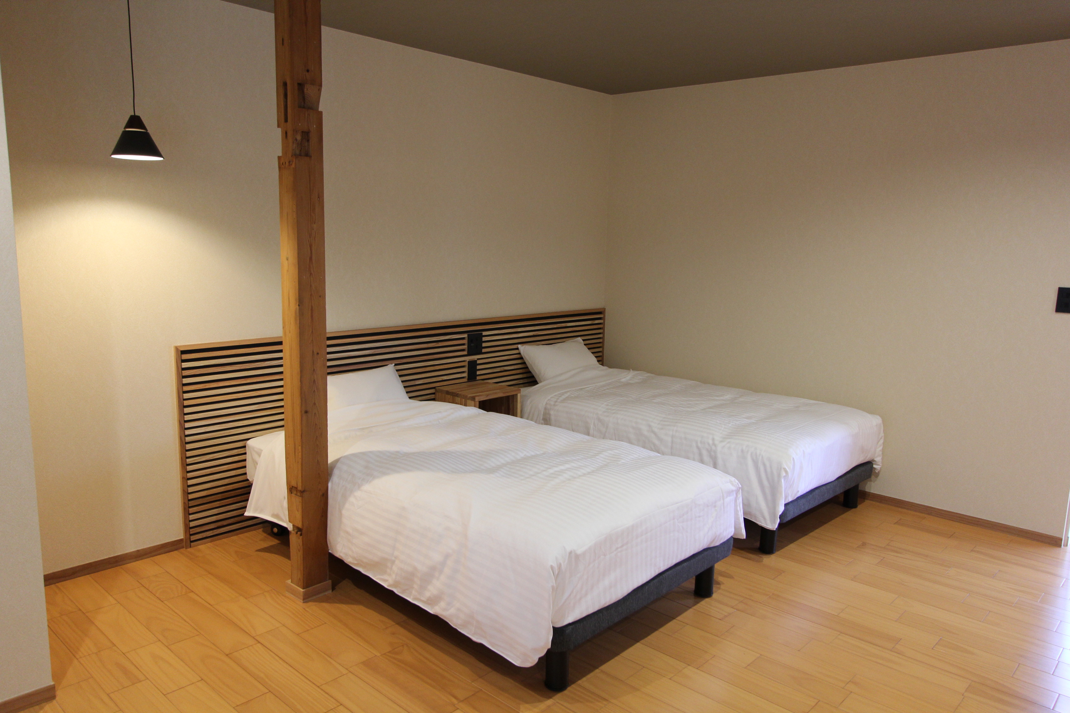 ベッドルーム　２階ツインルーム