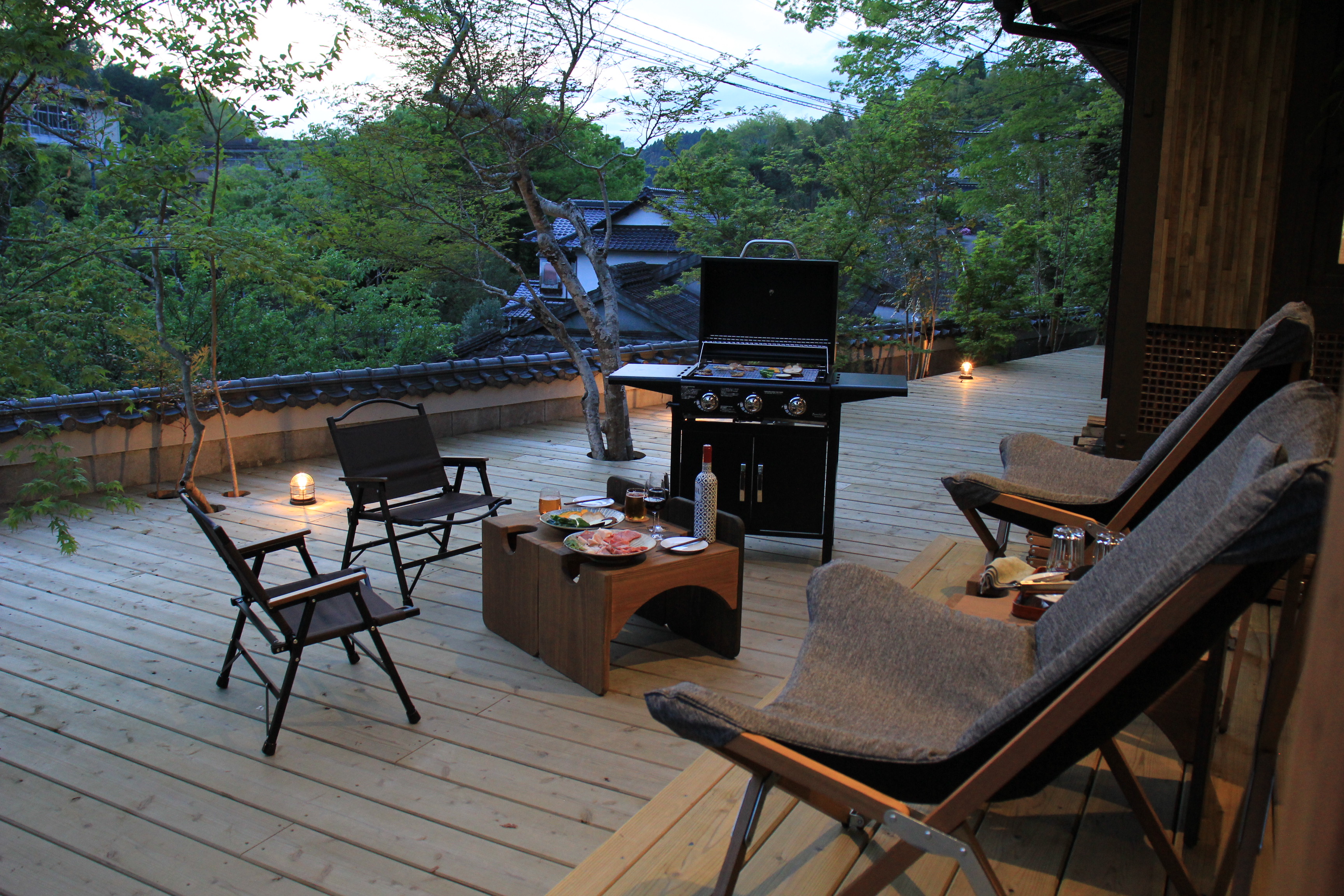 解放感があるバルコニーを使って皆様でお楽しみください♪