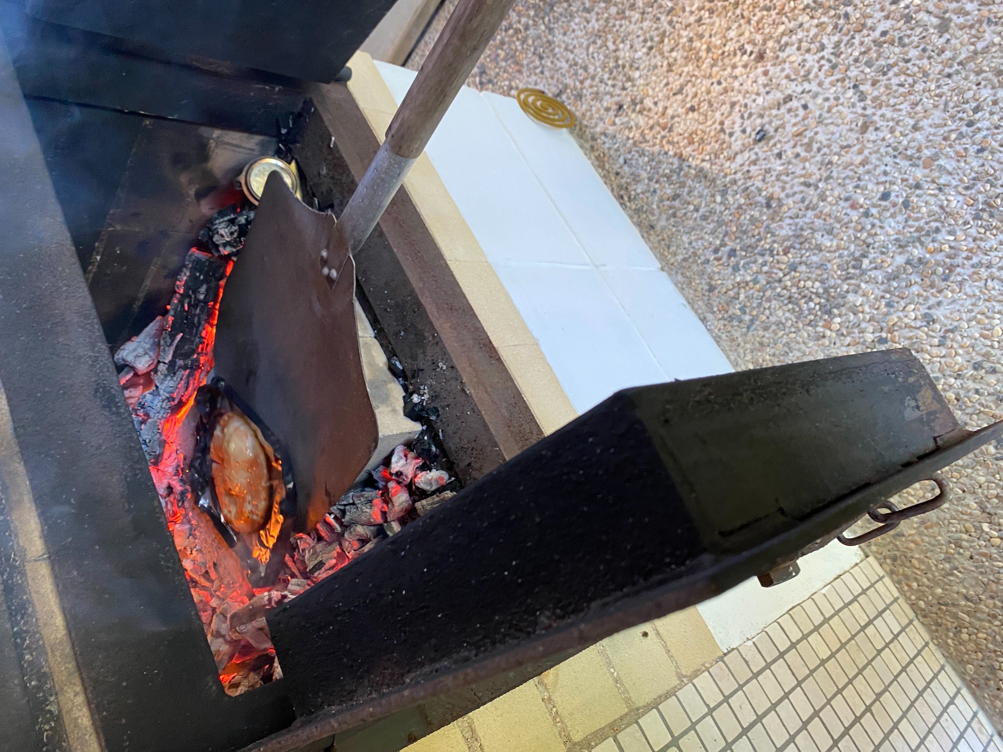 ピザ窯（レンタル料2,200円）※要予約　食材を持ち込んで皆様でいかがでしょうか