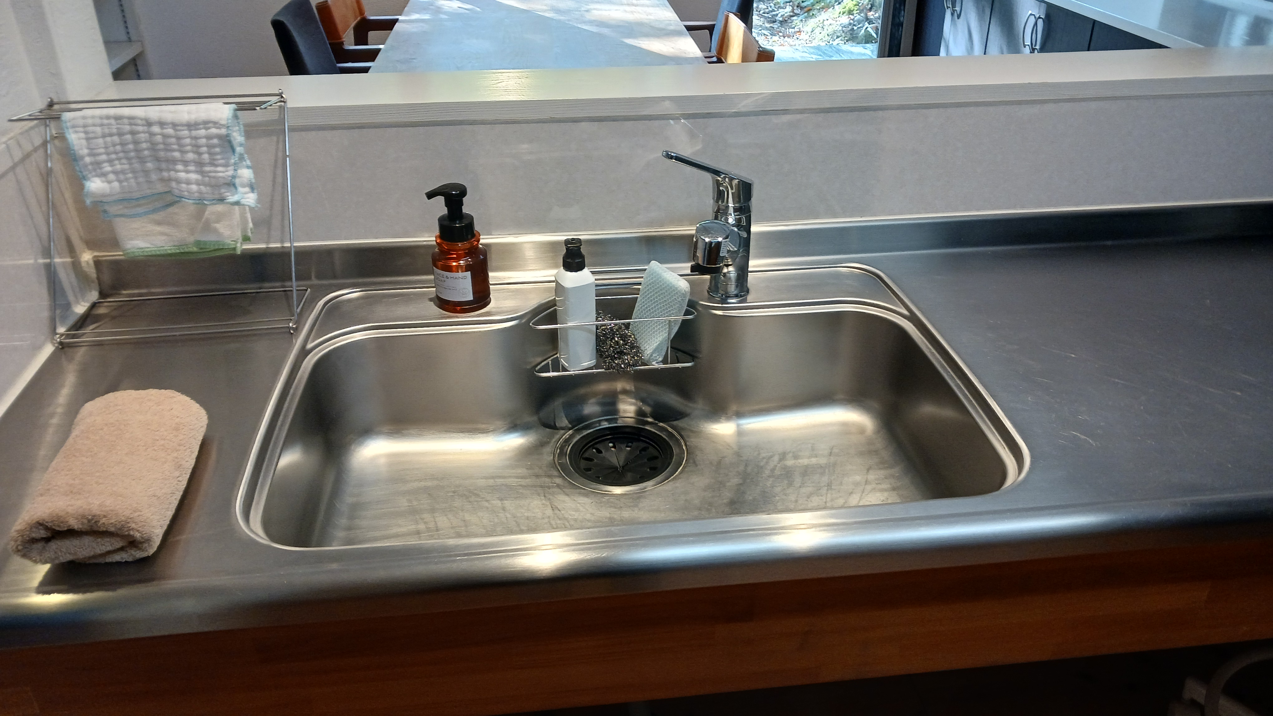 調理がやりやすい広々としたシンク