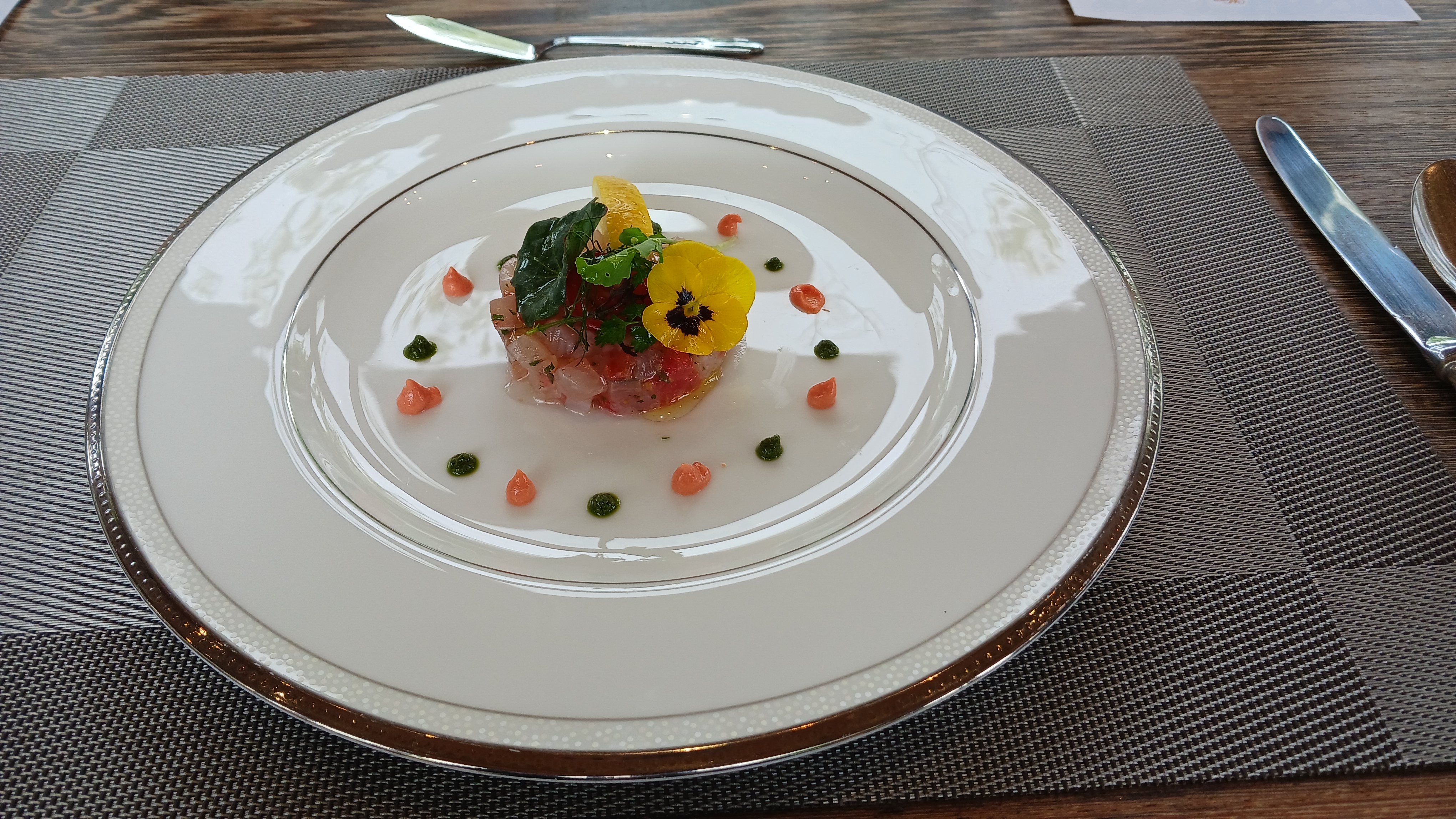オーダーシェフ　洋食　１名様：11,550円～要予約※ご予約は4名様から受け付けております