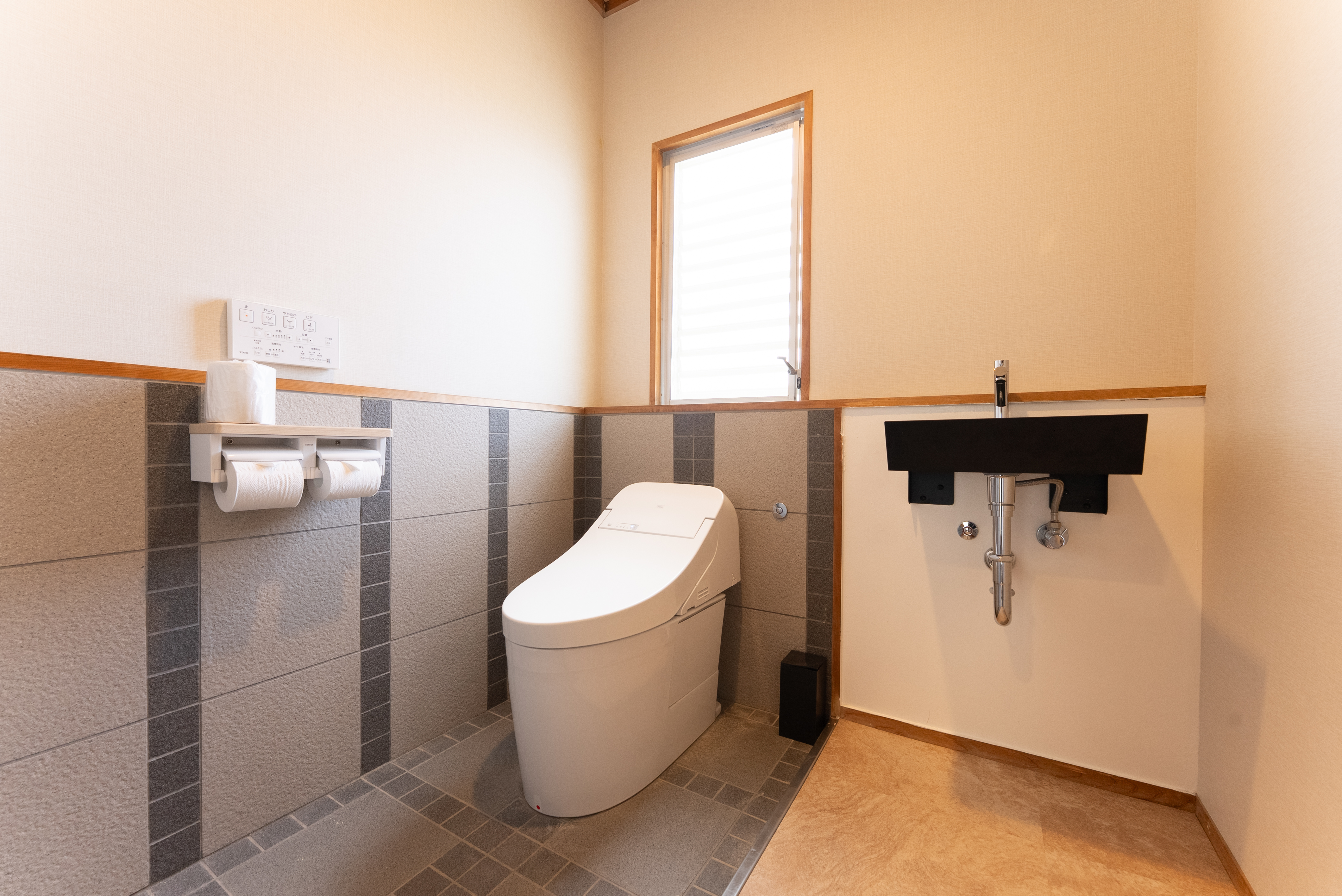 【和美麗】52平米　テラス付　信楽焼露天風呂