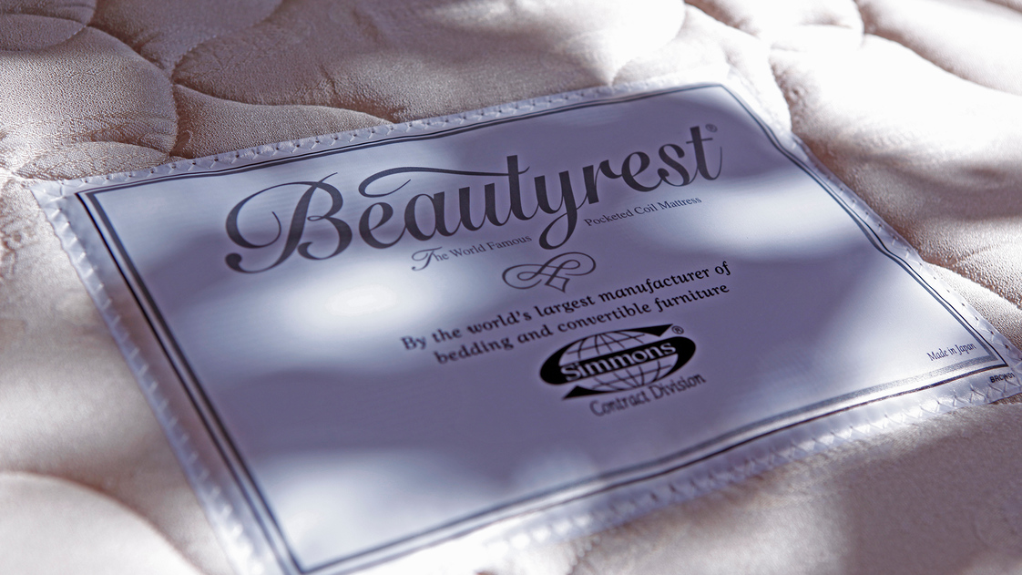 世界の一流ホテルで使用されているシモンズベッドを採用